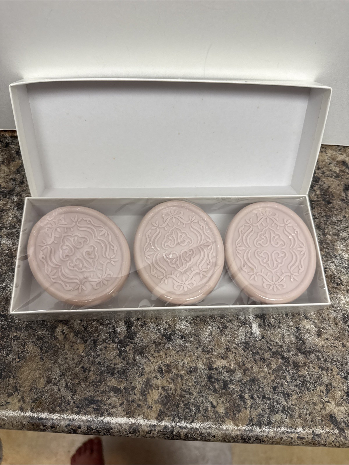 VTG JAPTIS SAVON 3x150GR ( 5.25OZ) LAVENDER SOAP PARIS FRANCE New Sealed