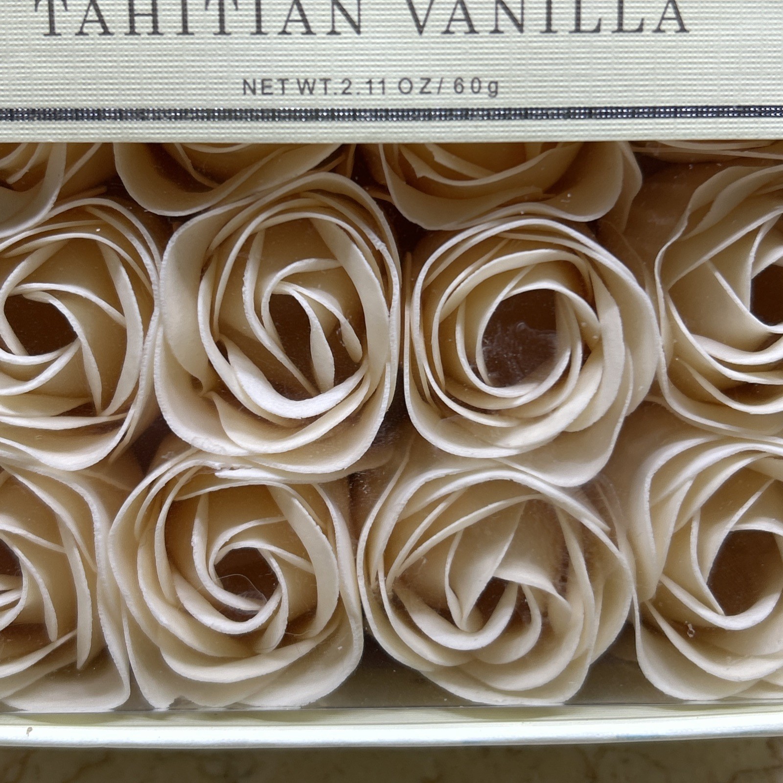 Body Luxuries Scented Soap Rose Petals, Vanilla Tahitian