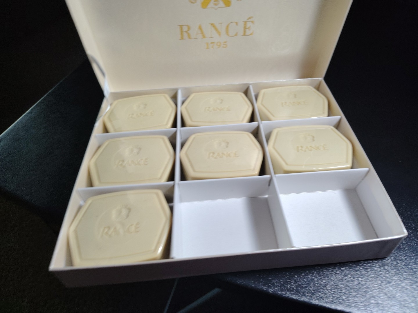 7 Parfumeurs Depuis 1795 RANCE SOAPS Sealed Eau de Fraicheur Maison France READ