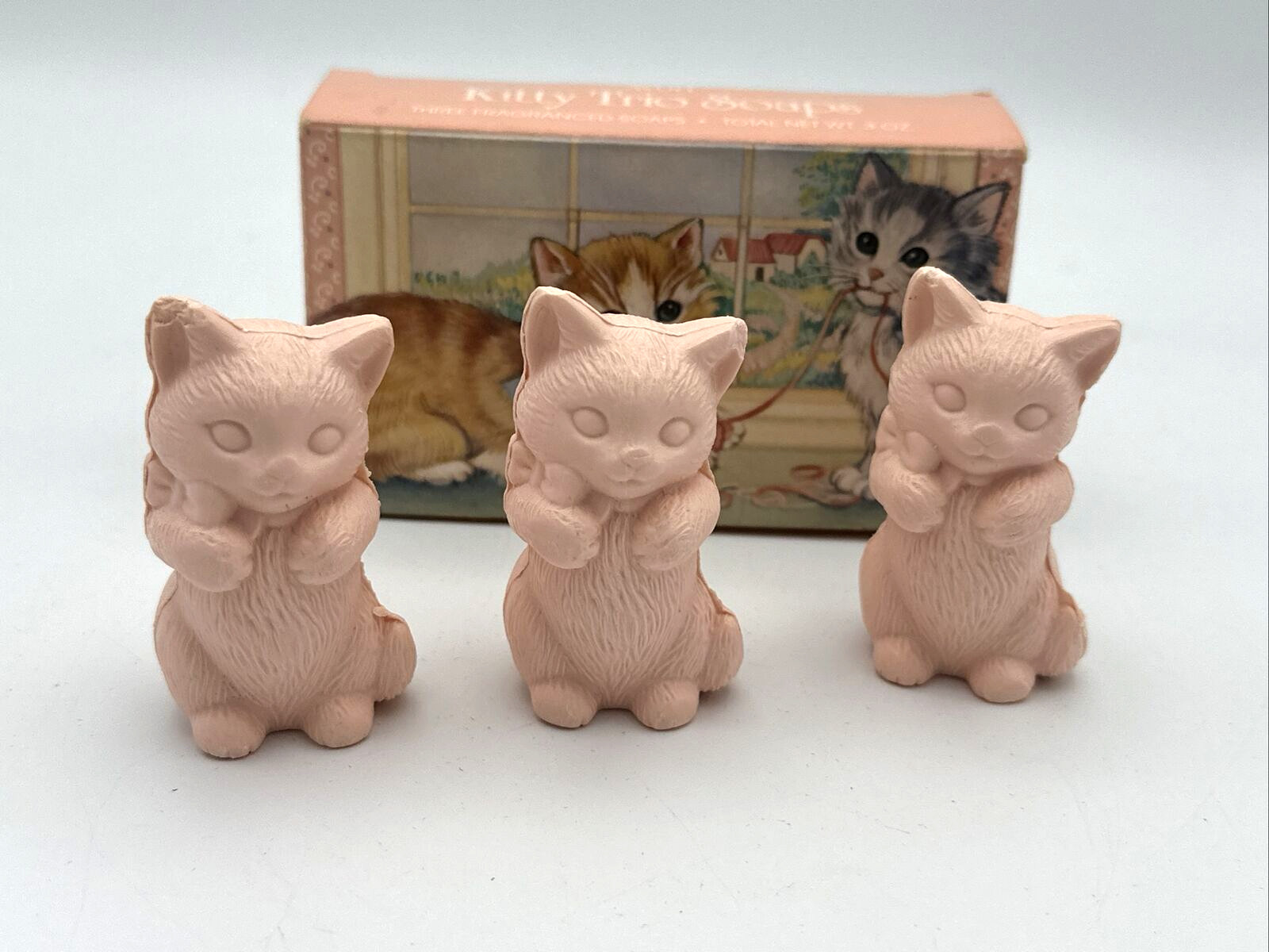 Vintage Avon Products 1987 Kitty Trio 3 Pink Kitten Cat Fragranced Soaps 3oz