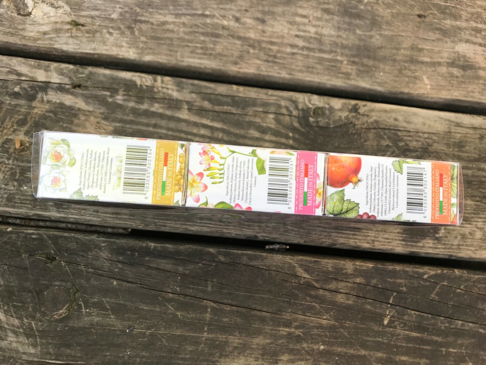 Fissi Firenze FRUITS & FLAVOURS sapone vegetable profumato 6 X 3.5 Oz.