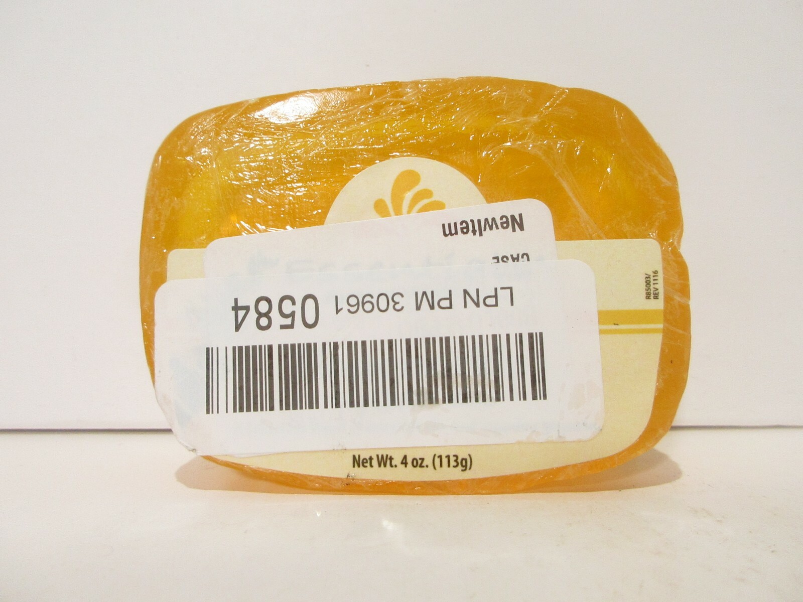 ESSENTIALS by Clearly Natural glycerin bar soap 4 oz honeysuckle