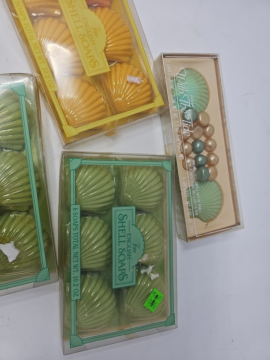 🔥 4 Vintage Soap Shell 3 Fine English Soap & 1 Delagar