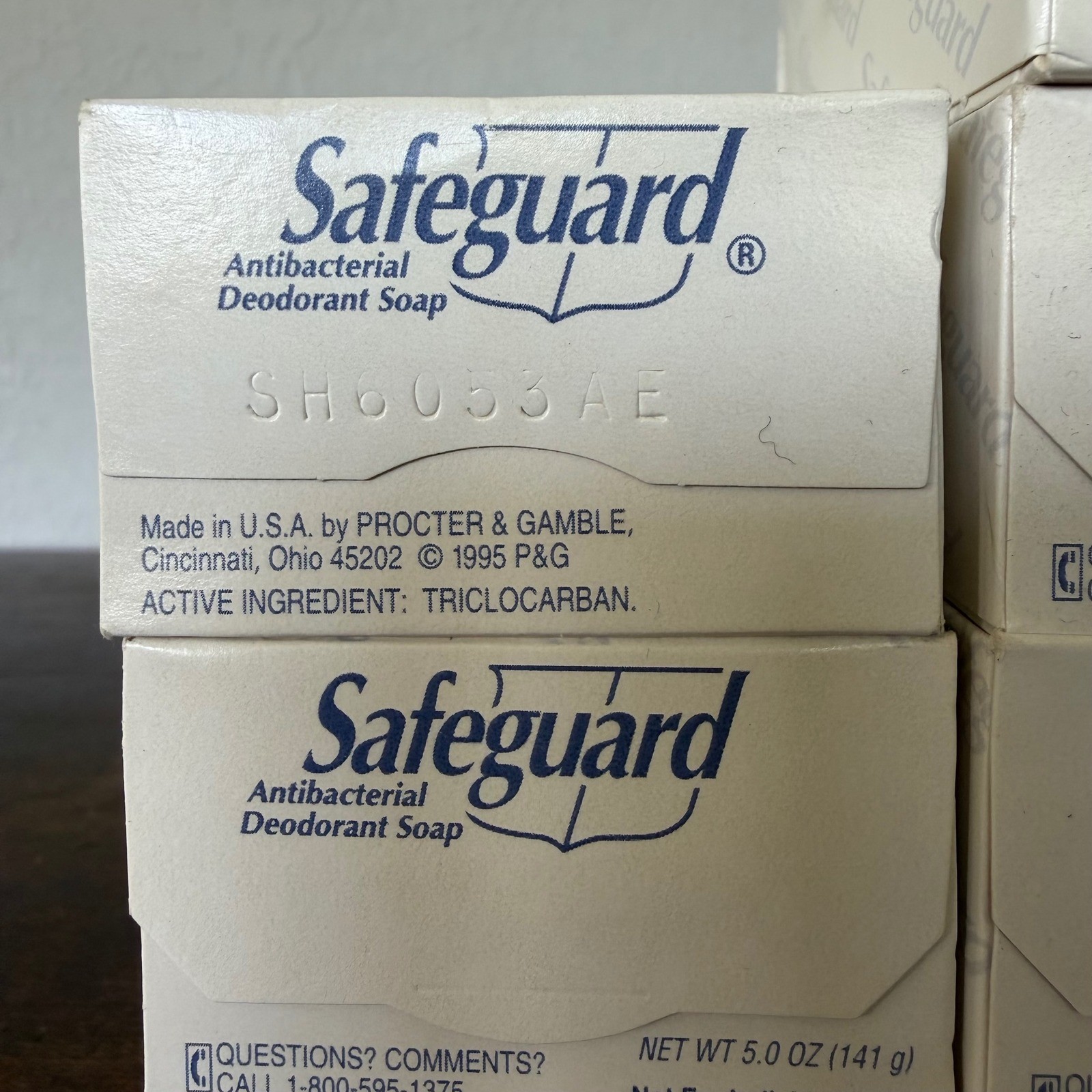 Vintage 1995 5 oz. Safeguard Antibacterial Deodorant Soap Lot of 10 Triclocarban
