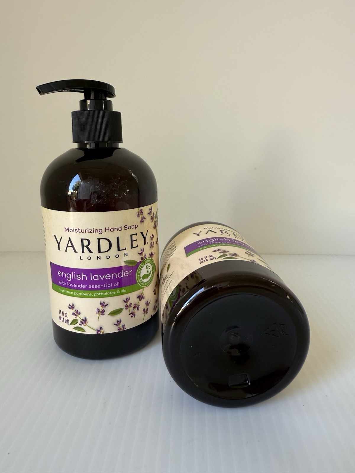 Lot of 2 Yardley English Lavender Moisturizing Liquid Hand Soap 14 Fl Oz Each