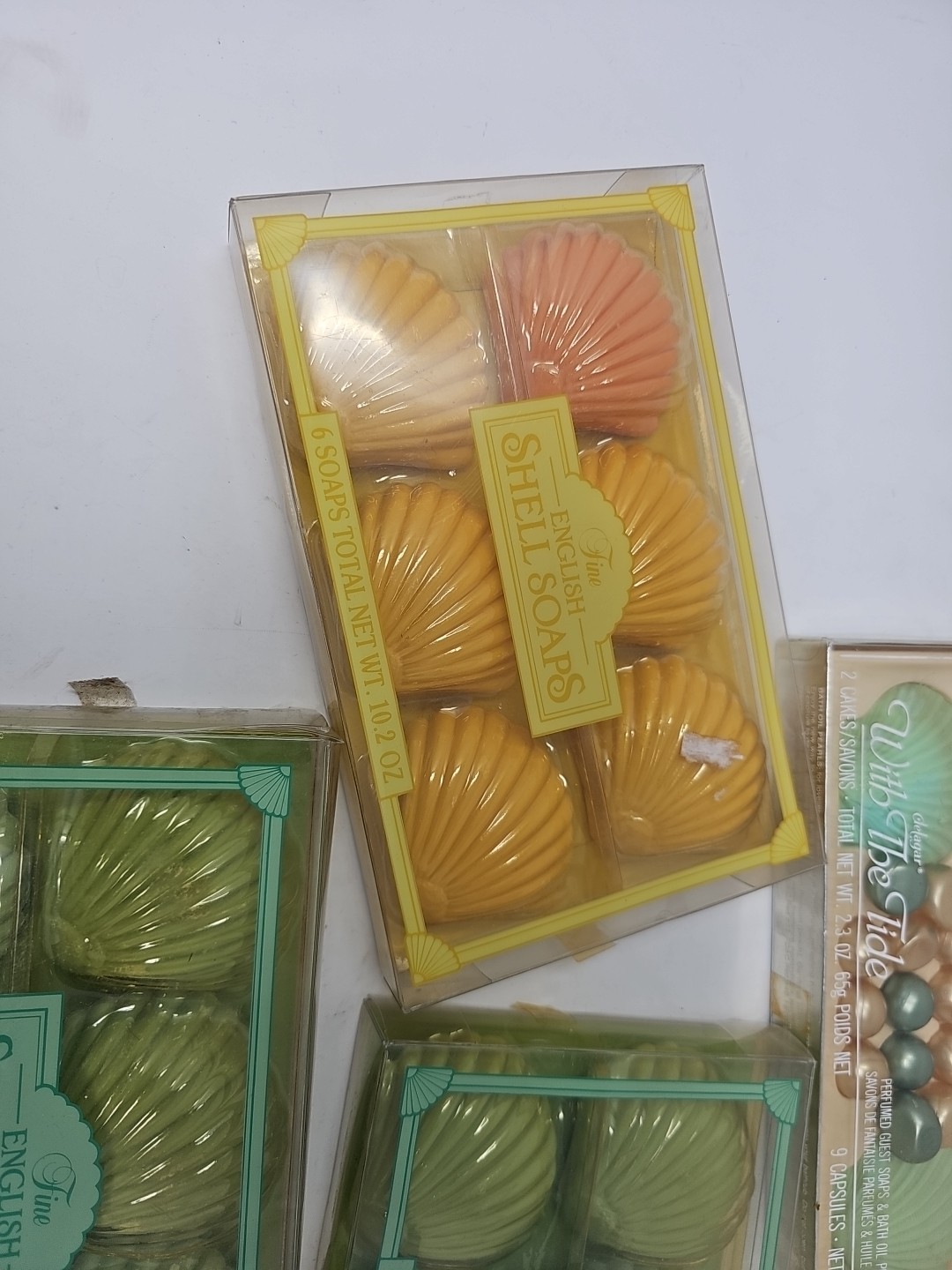 🔥 4 Vintage Soap Shell 3 Fine English Soap & 1 Delagar