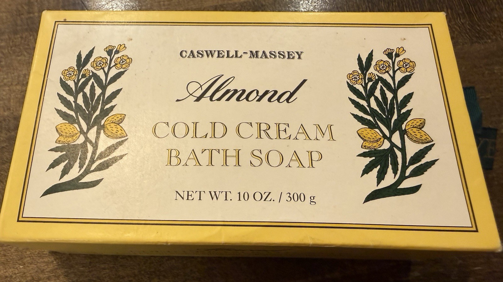 Caswell Massey Almond Cold Cream Soap 10 oz 300g NEW SEALED