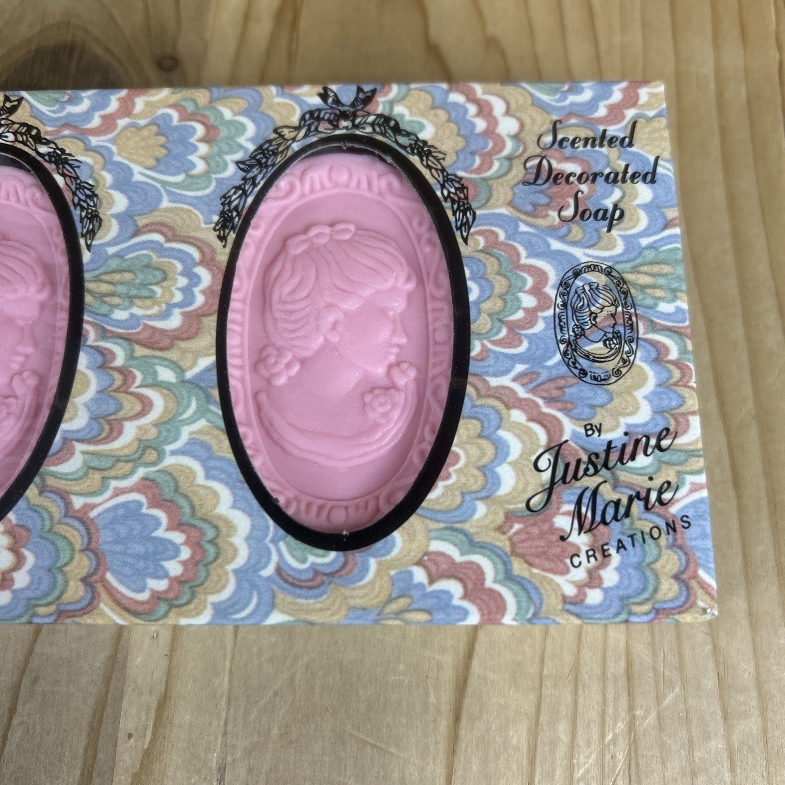 Justine Marie Cameo Classics Soap 3 Pack Pink Scented Decorated NOS