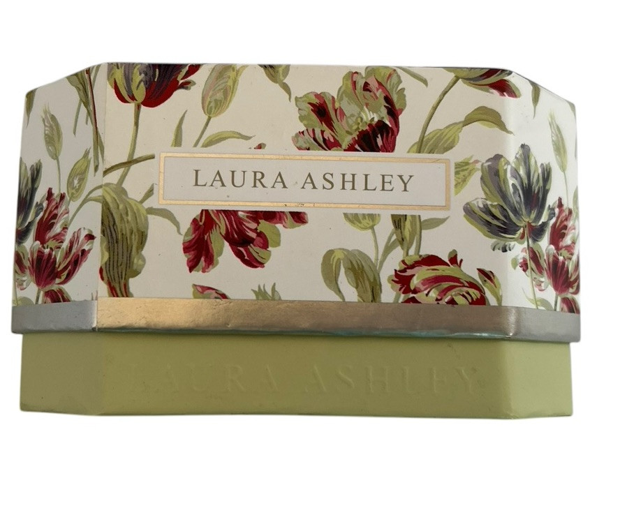Laura Ashley Womens “roccoco Garden” 8.8oz Triple Milled Pure Vegetable Soap