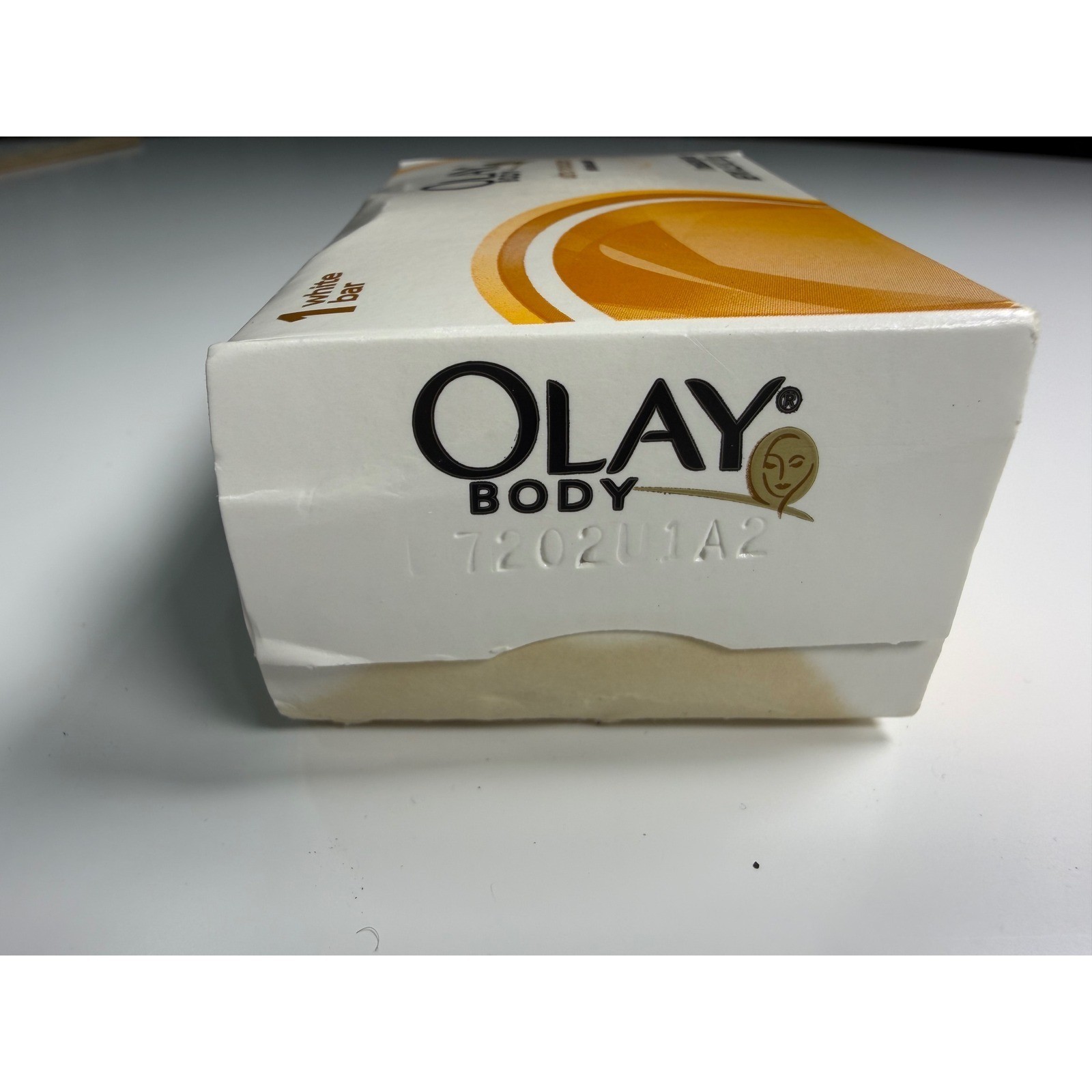 Olay Body Ultra Moisture Bar Soap with Shea Butter 4.25oz White Moisturizing Bar