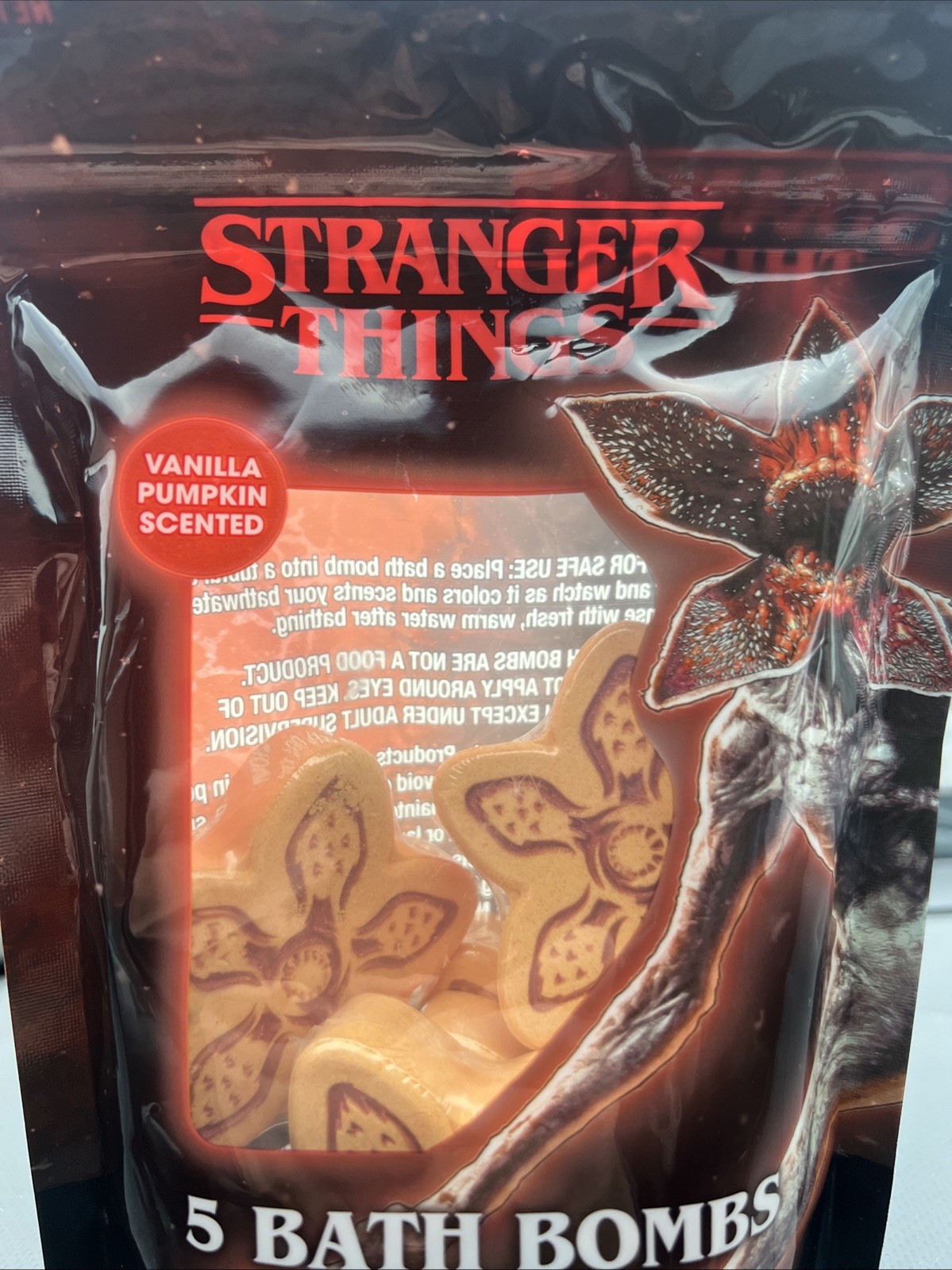 Stranger Things Molded Bath Bombs – 10.6oz/5ct Vanilla Pumpkin