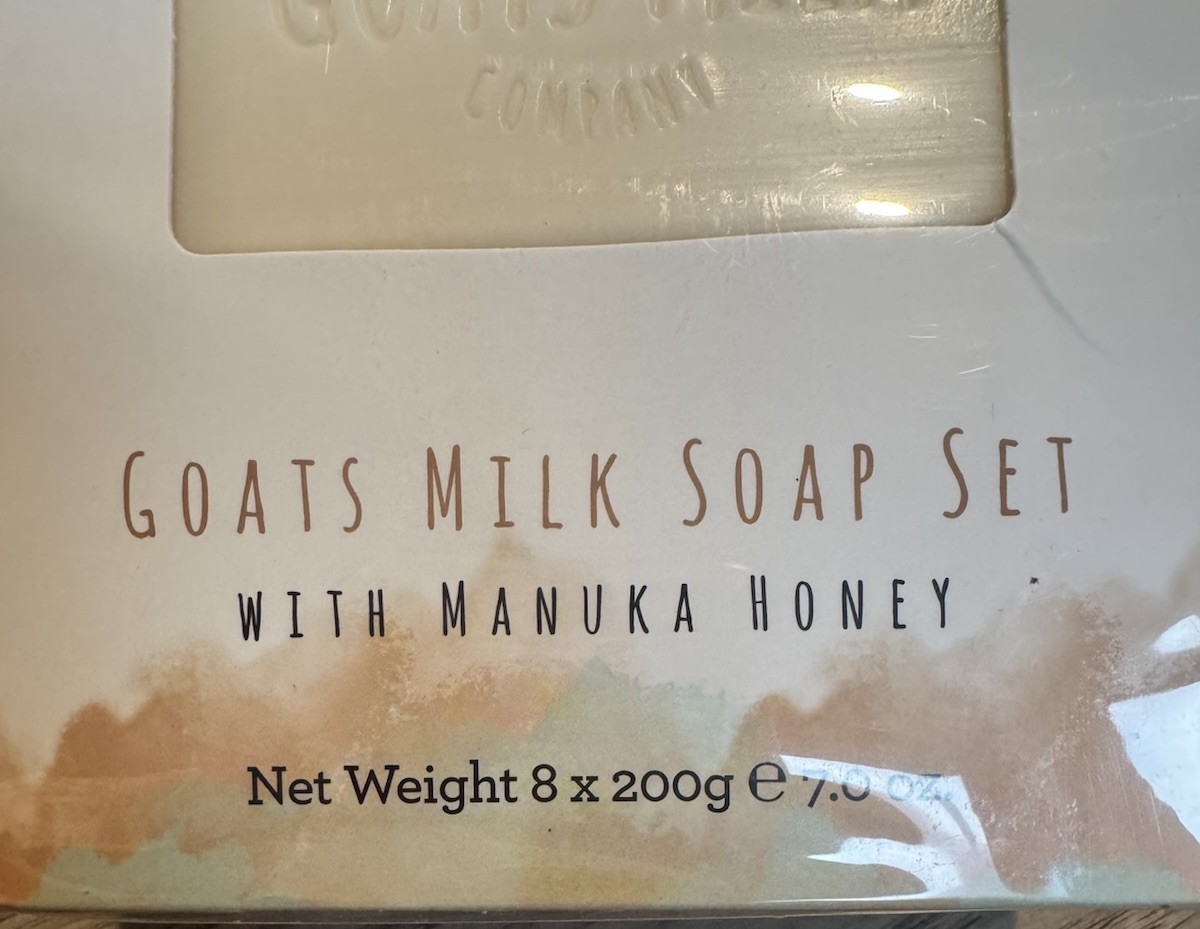 The Natural Goats Milk Company 8 Bar Soap Set Manuka Honey Made Australia New