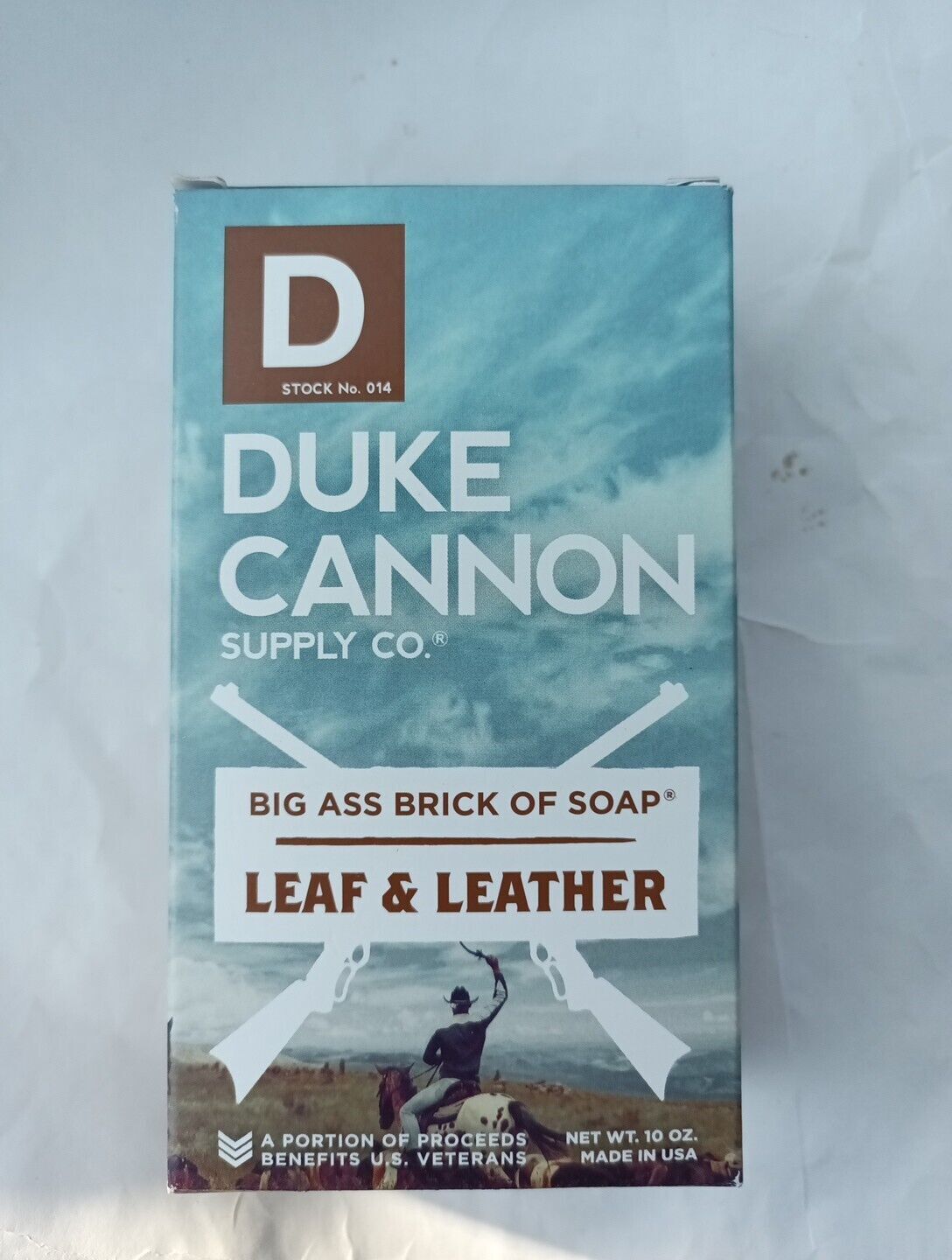 Duke Cannon Big Ass Brick Of Soap Leaf & Leather 10 oz – New