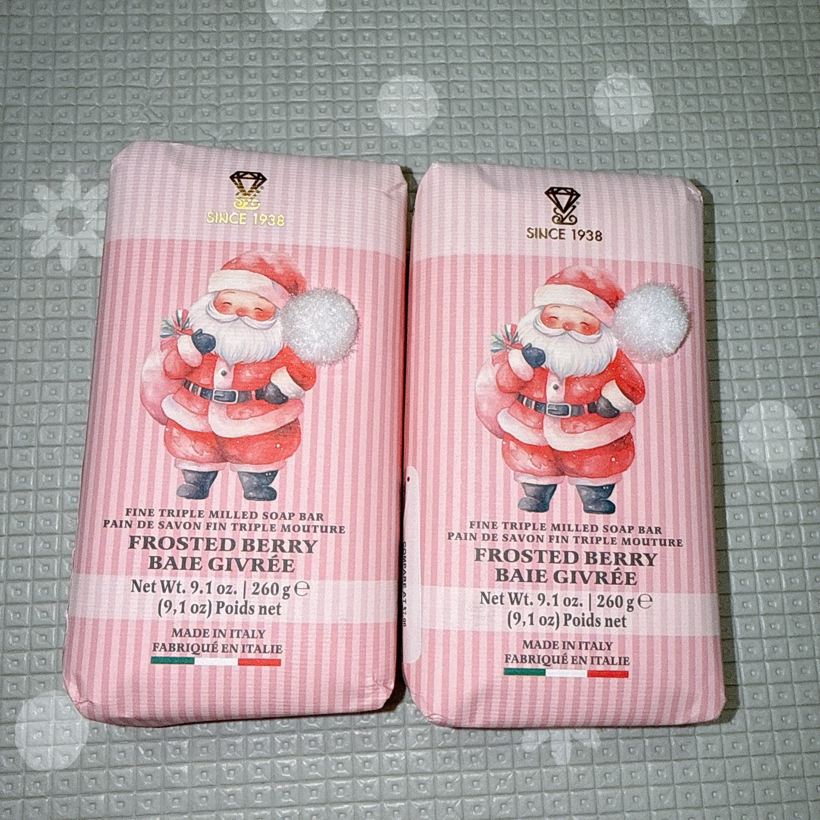 2 pcs ZENI Scent : FROSTED BERRY ITALIAN Soap Bar 9.1 Oz/each CHRISTMAS SANTA