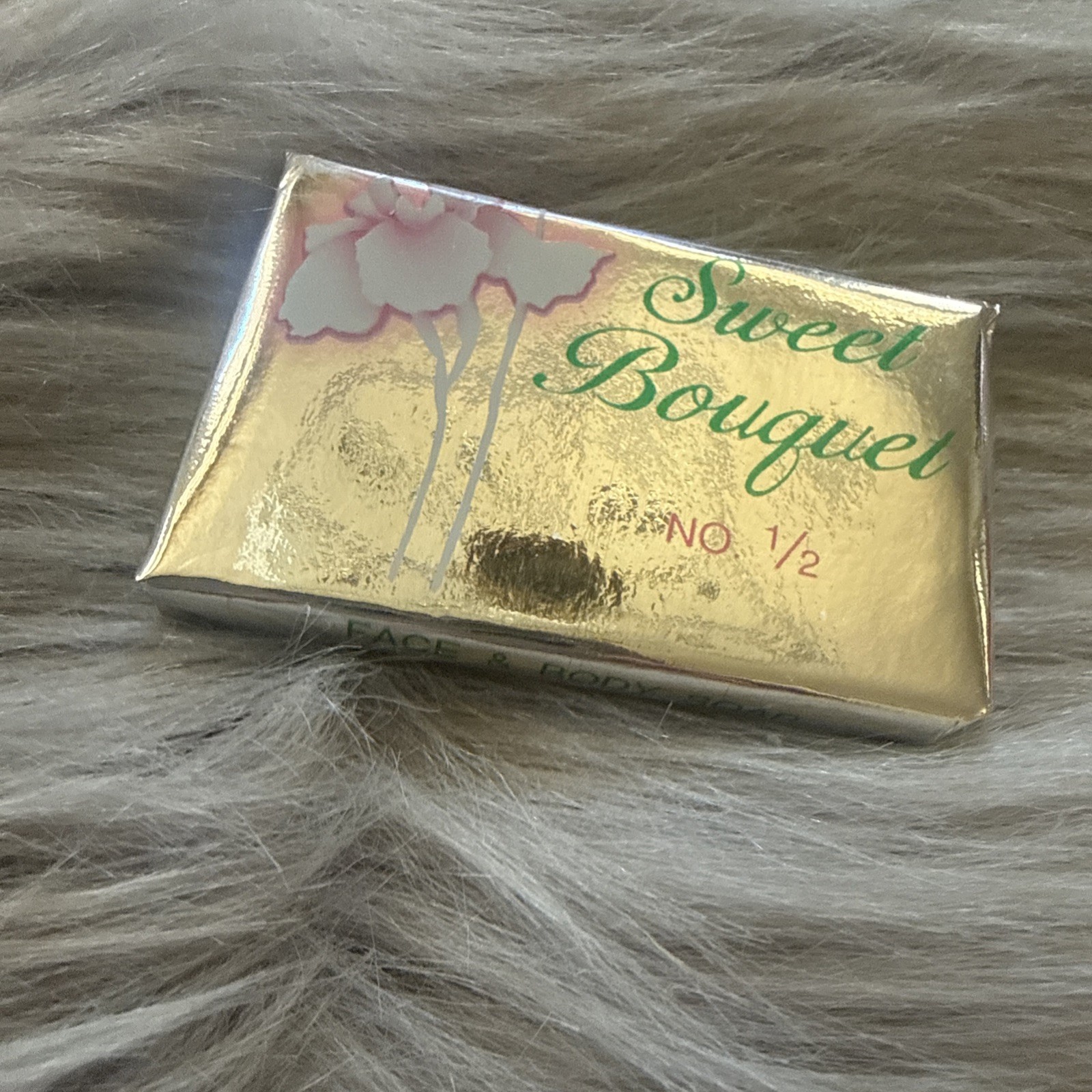 SWEET BOUQUET Soap 40 BARS – NO 1 /2 – Foil Wrapped Hotel Soaps