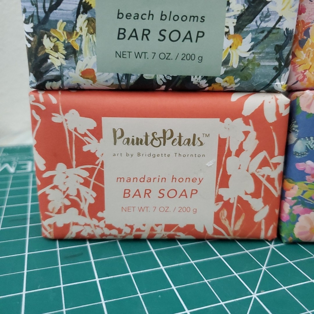 4 Bars Paint & Petals Scented Luxury Bar Soap w/Shea 7oz ea Assorted Scents
