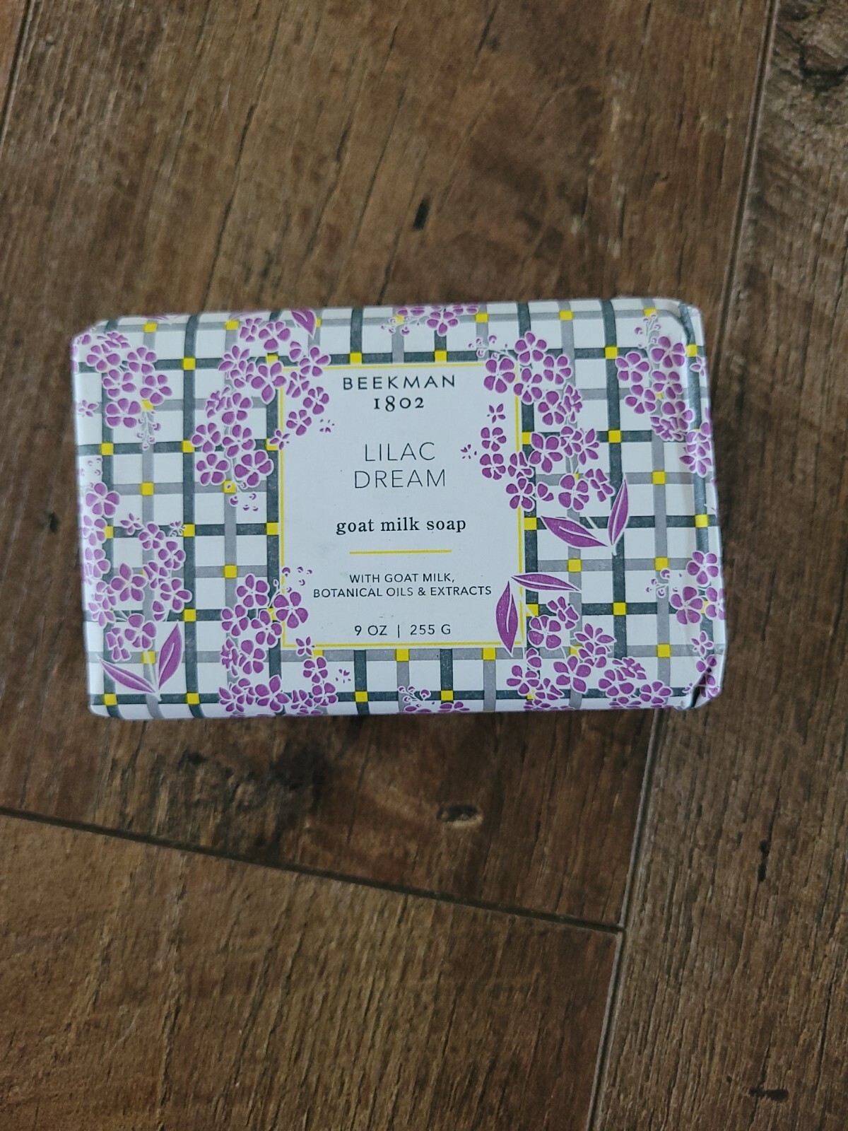 Beekman 1802 Pure Goat Milk Soap Bar Lilac Dream 9 Ounce Size New Lg