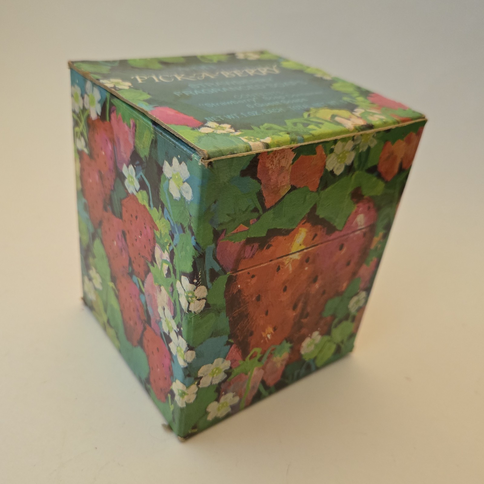Vintage 1970’s Avon PICK-A-BERRY Strawberry Fragranced Soaps Container with Box
