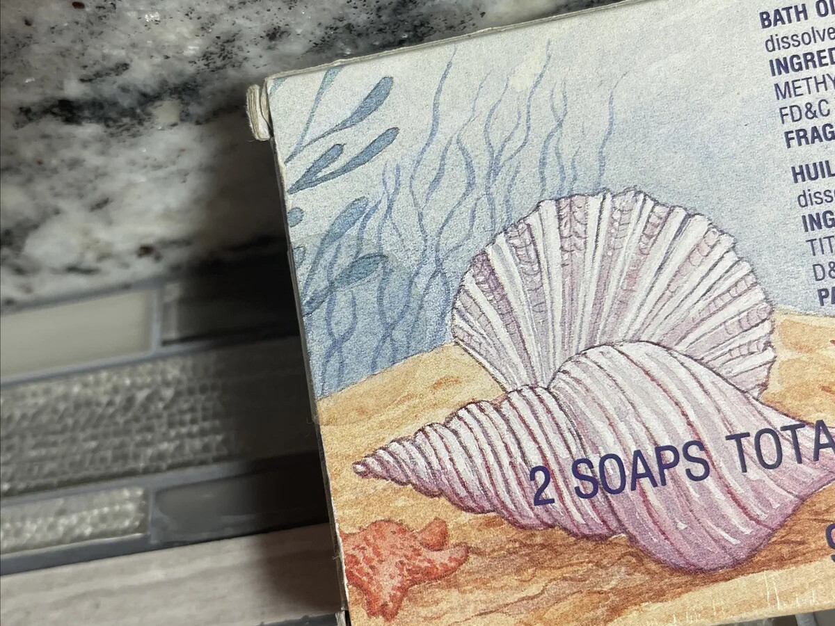 DELAGAR Soap Shells Pearls Perfumed PINK Vintage NOS New B36