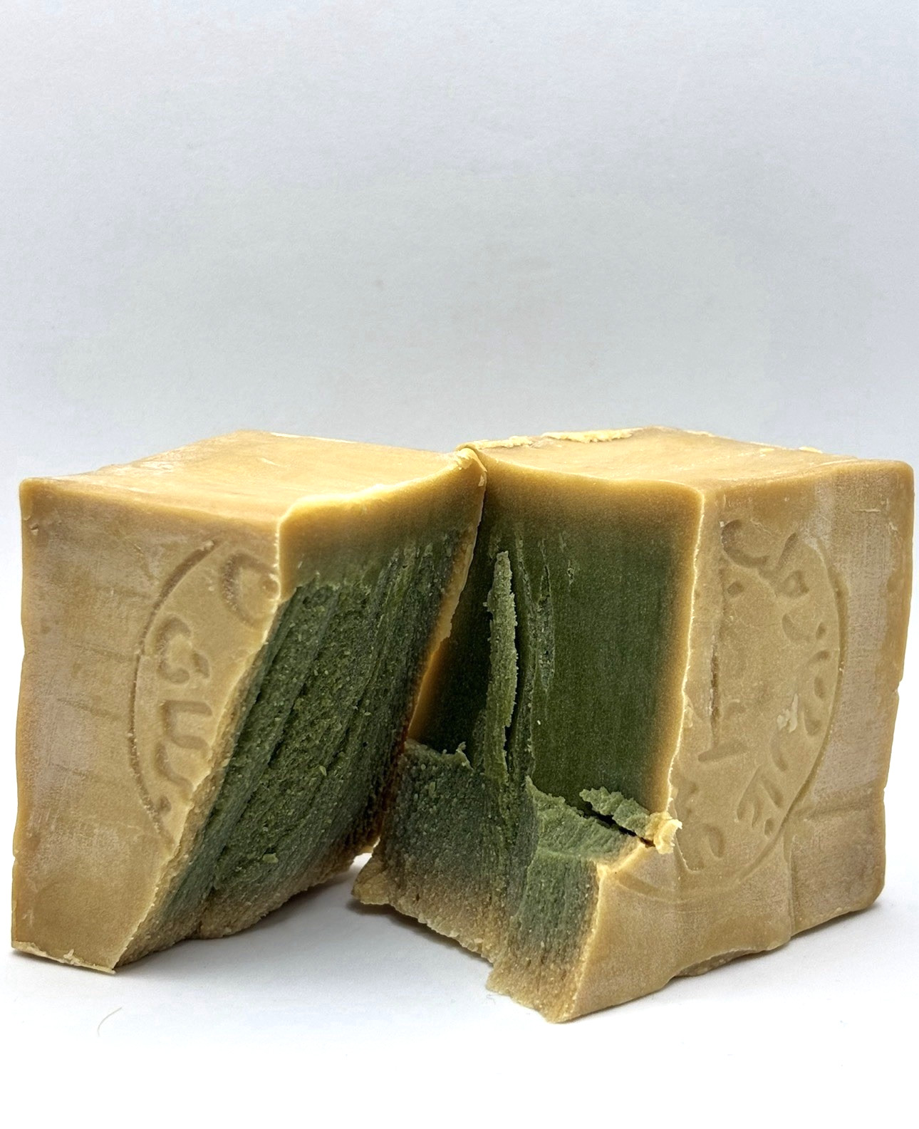 Natural Areppo Olive Oil Soap 190-200g 1 Bar Pure Olive Oil 99% Laurel 1% NEW