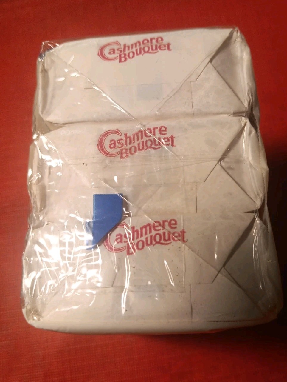 Vtg Cashmere Bouquet Beauty Soap 3 Bars 4.25oz NOS Classic Fragrance