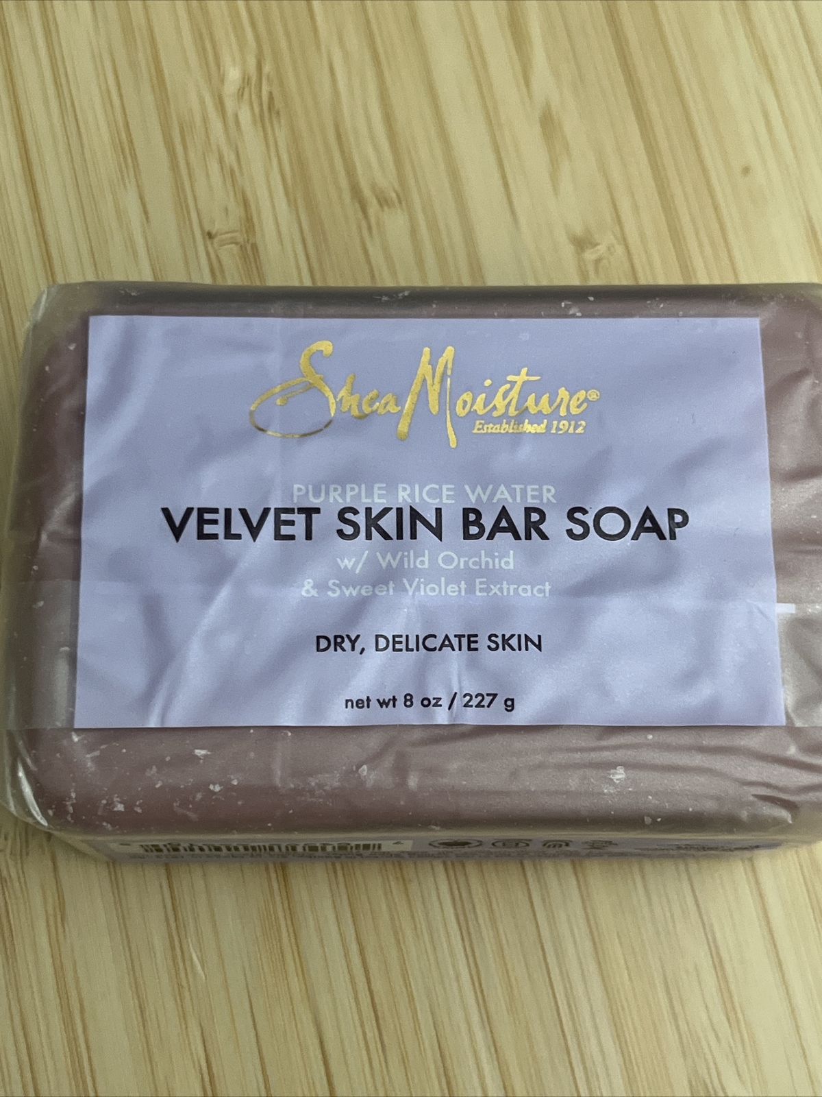 6)MOISTURE PURPLE RICE WATER VELVET SKIN BAR SOAP W ORCHID VIOLET DRY SKIN NIP