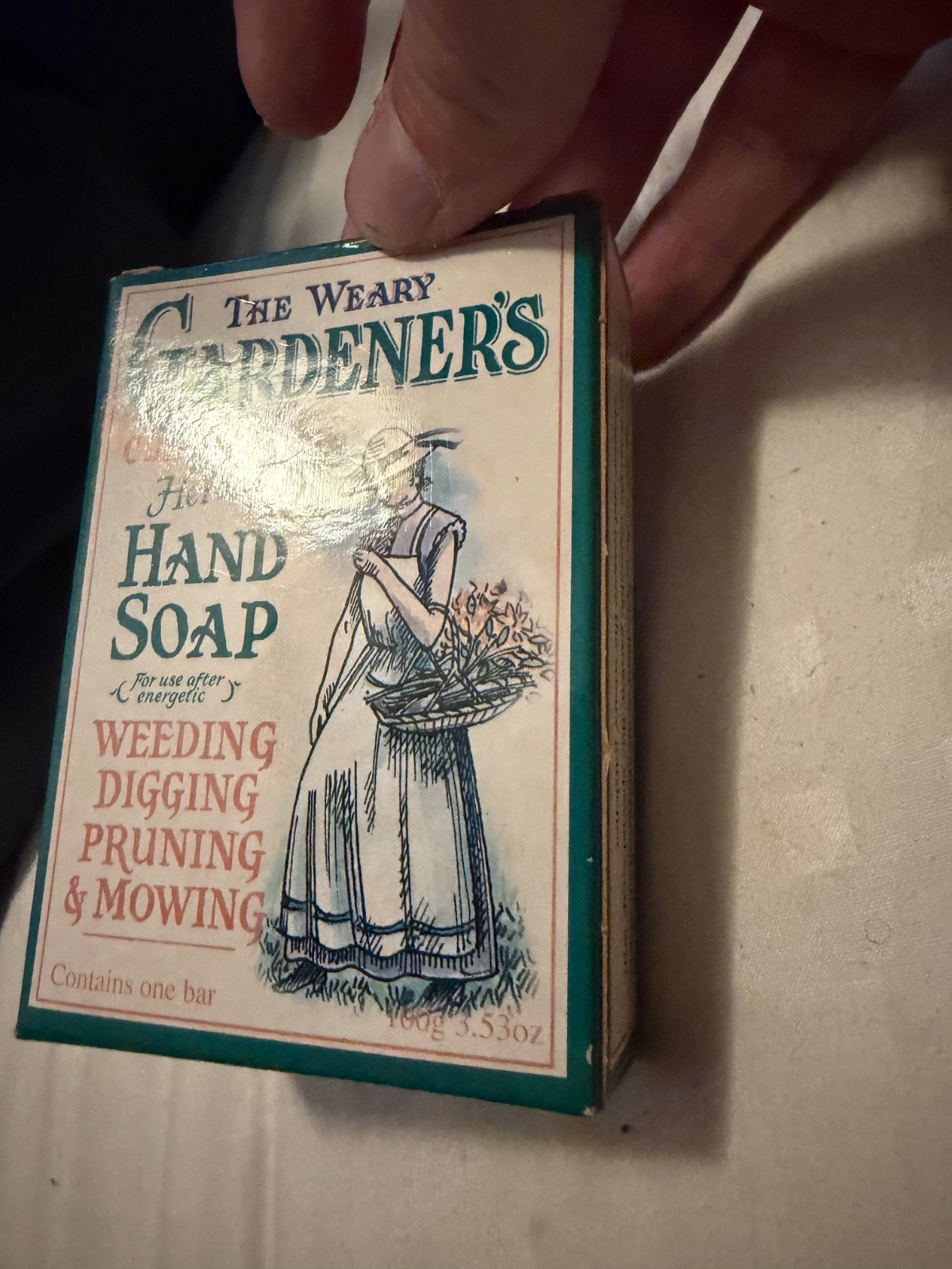 New Vintage The Weary Gardener’s Herbal Hand Soap Bar 3.35 oz. 95g England UK