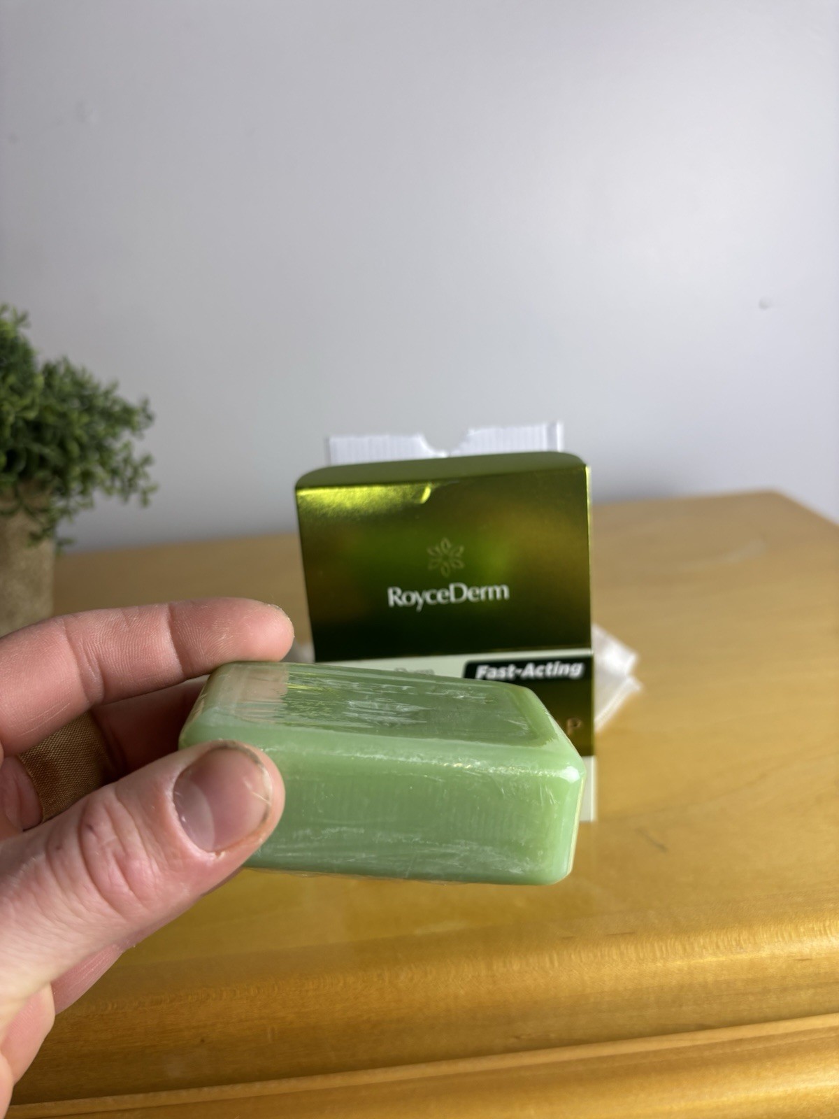 RoyceDerm Tea Tree Oil Antifungal Soap Bars 4.1 oz, 2-Pack Multipack