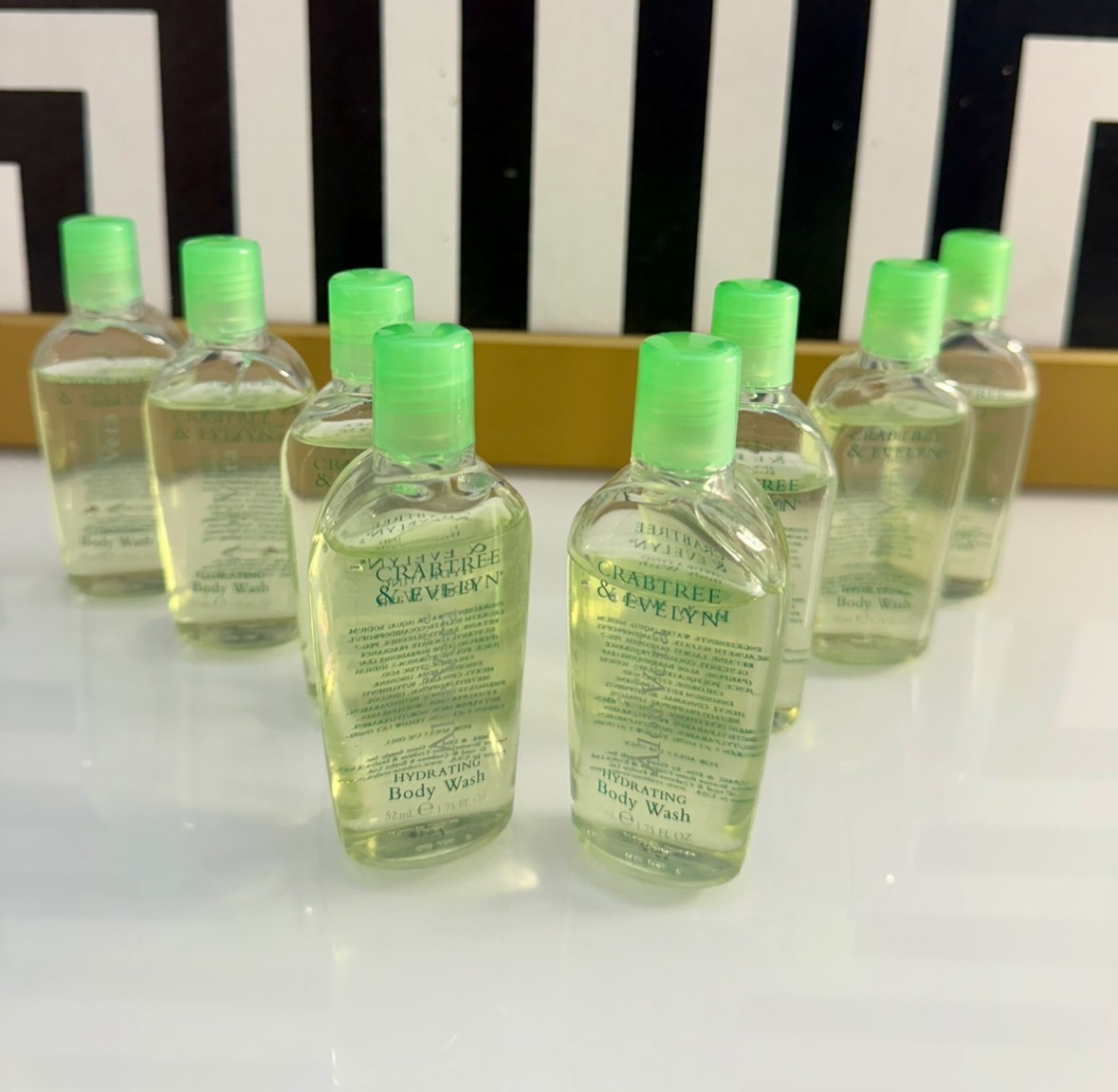 Crabtree & Evelyn Aloe Vera Hydrating Body Wash 1.75 X 8 = 14 oz total NEW/NOS!