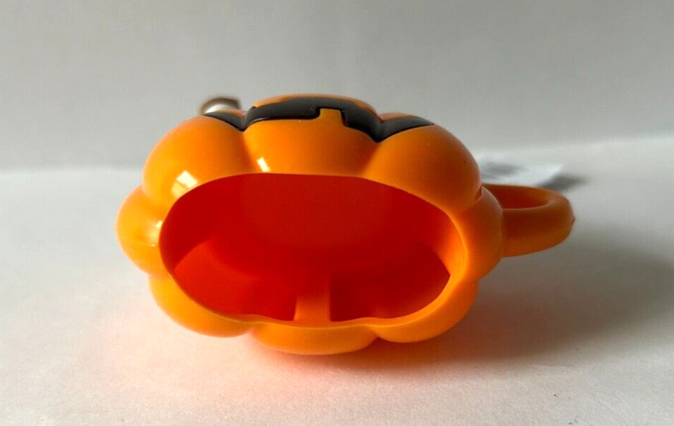 NEW Bath and Body Works HALLOWEEN PUMPKIN LATTE Pocket Hand Gel Holder Keychain
