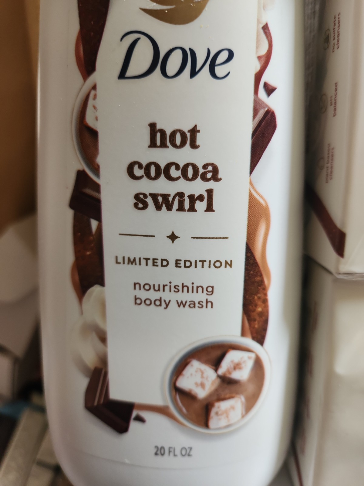15 pk Dove Hot Cocoa Swirl Limited Edition 12 Bar Soaps & 2 Body Scrubs, 1 Wash.