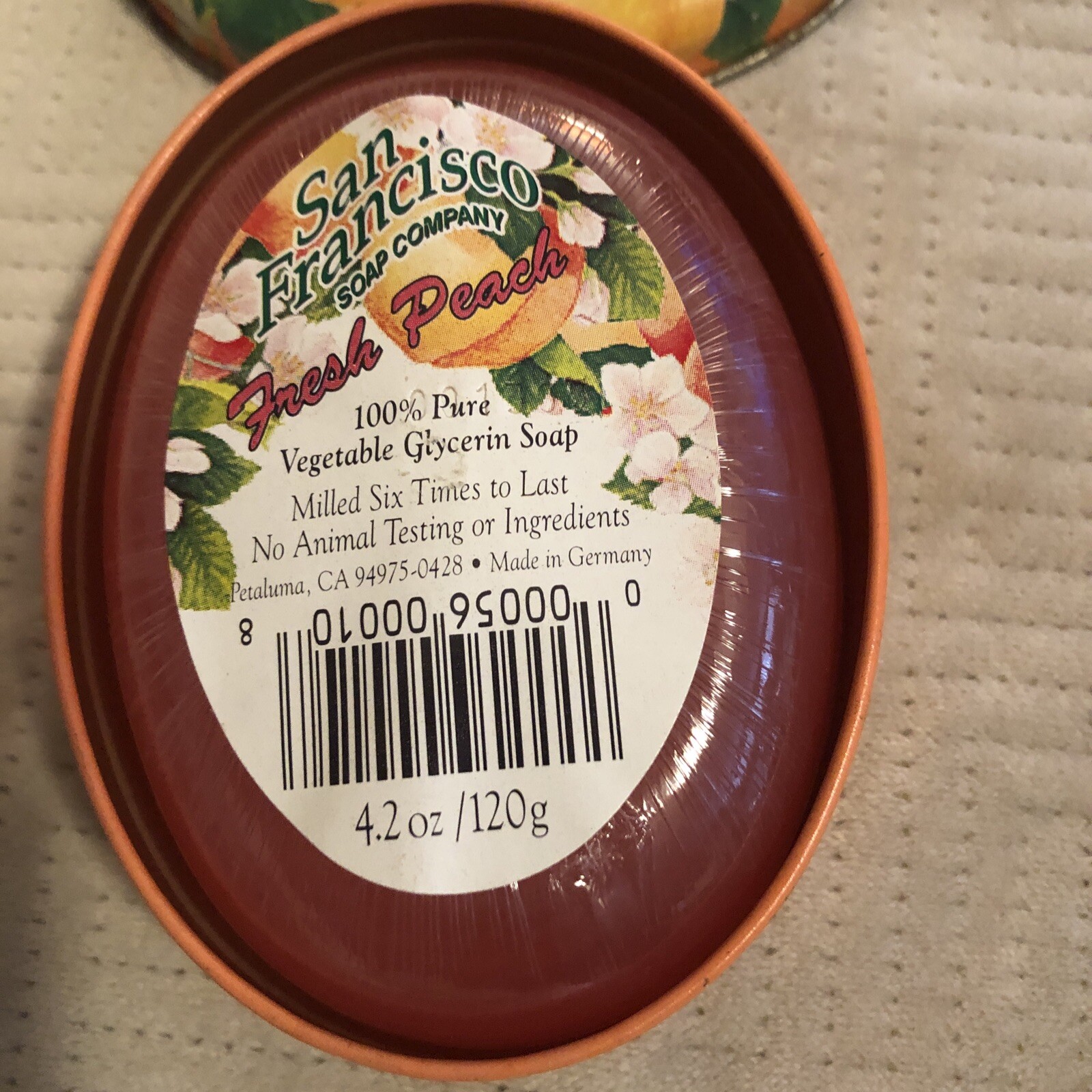 San Francisco Soaps Co Fresh Peach Scented Bath Soap 4.2oz Bar Collectible Tin