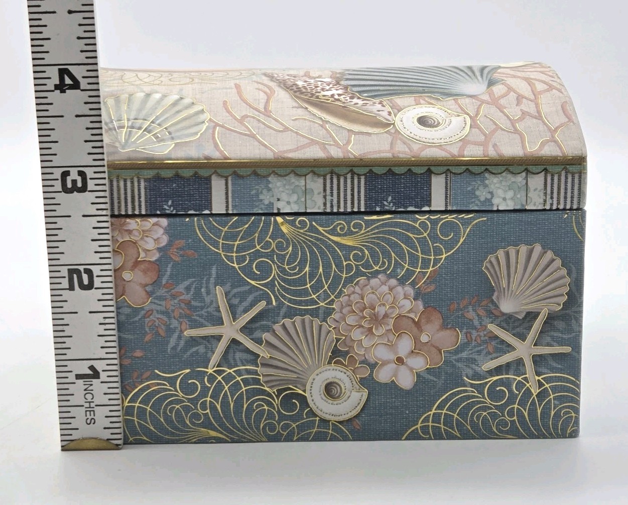 Pooch & Sweetheart Music Box 2 Scented Verbena Soaps Swan Lake Sea Shell Pattern