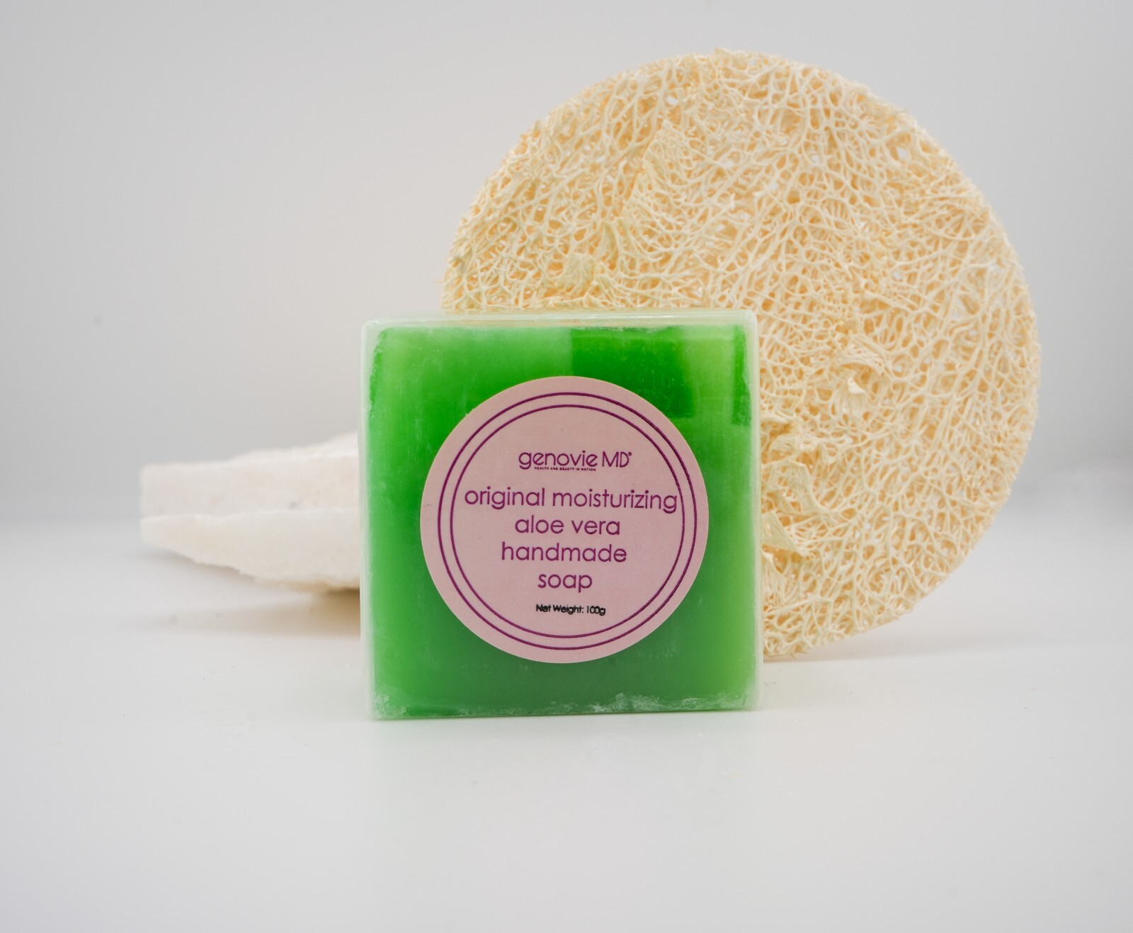 Moisturizing Aloe Vera Soap Bar 100g Handmade with Vitamins Sun-Damaged SkinCare