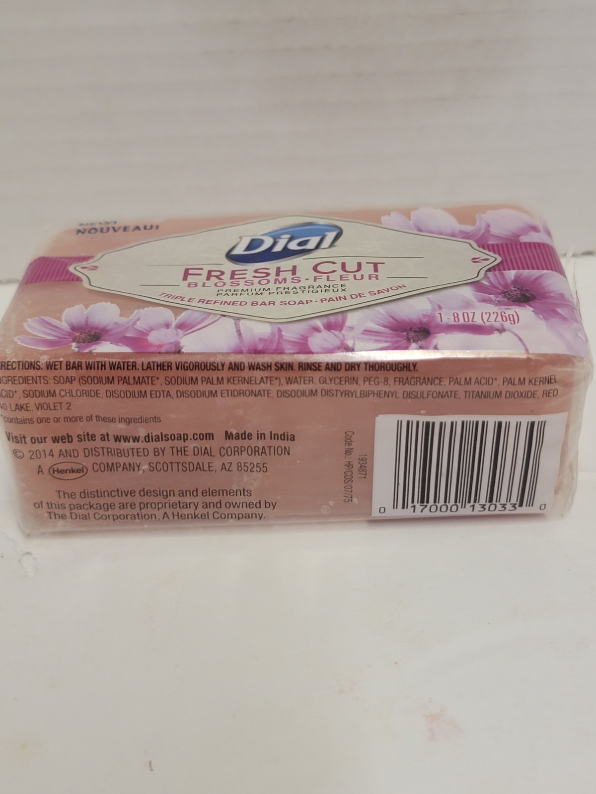 Dial Fresh Cut Blossoms Triple Refined Bar Soap 8 oz. Fresh Cut Bar Soap Fragran