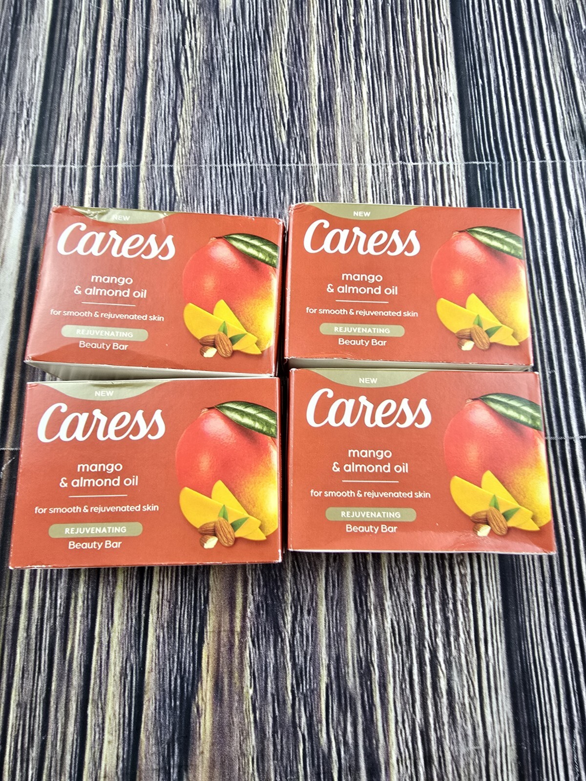 4 pack CARESS MANGO & ALMOND OIL Bar Soap Beauty 3.75oz Each