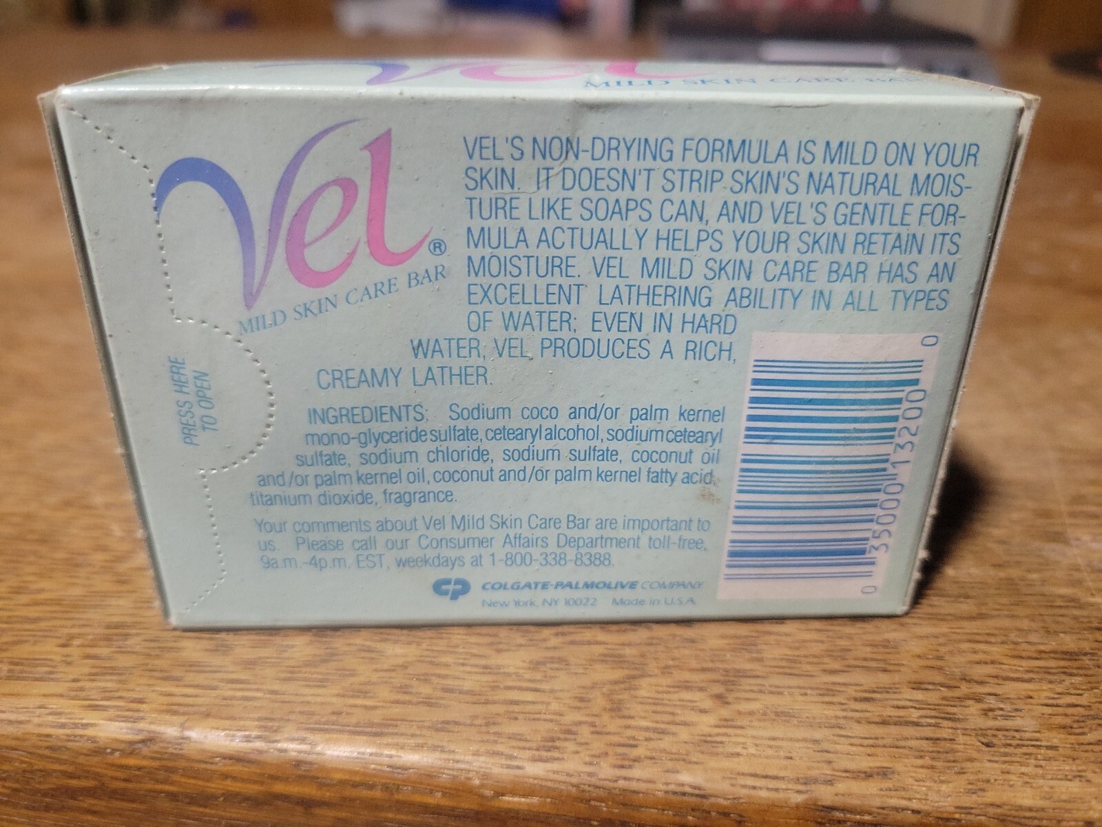NOS In Box VEL Mild Skin Care Bar Soap 4.5 oz Colgate Palmolive