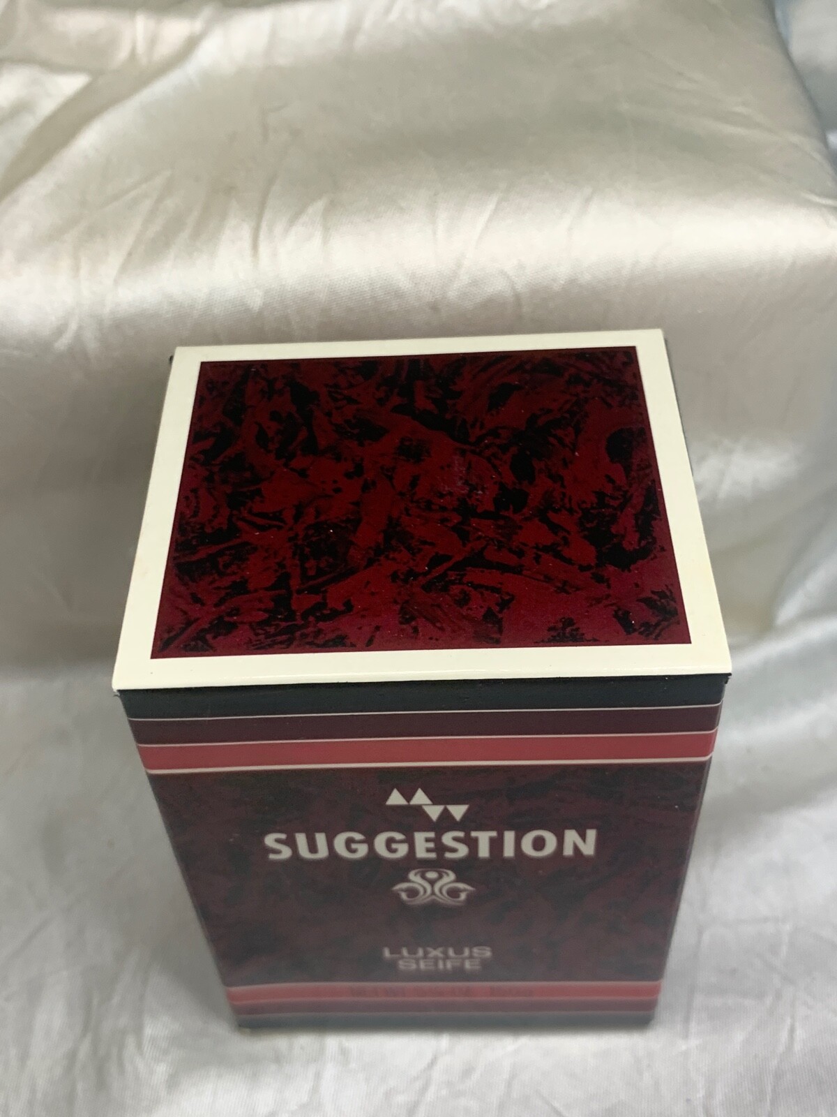 Suggestion 150g Luxury Soap Unisex (new with box)