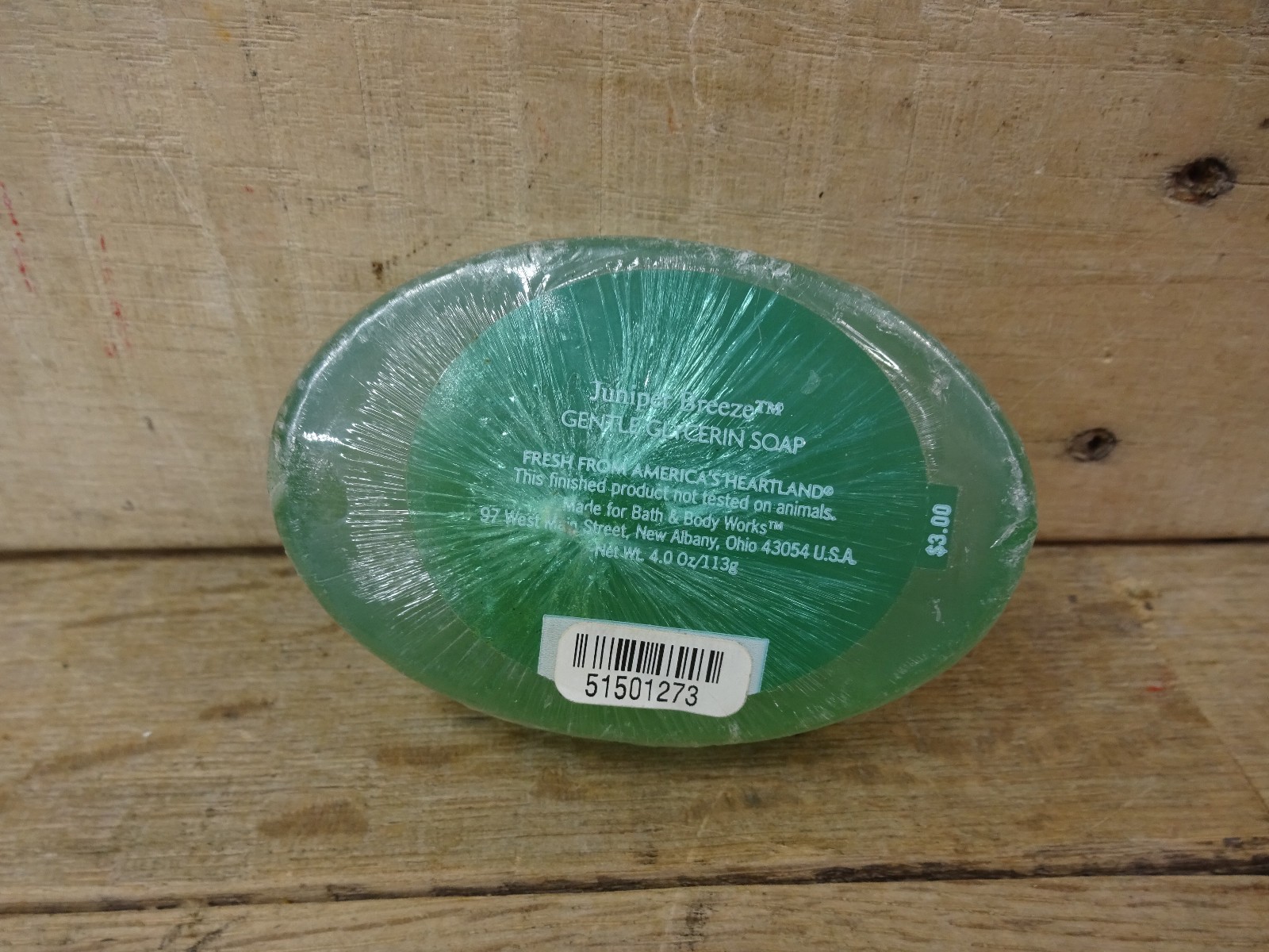Bath & Body Works Gentle Glycerin Soap Bar 4 oz Mango Mandarin & Juniper Breeze