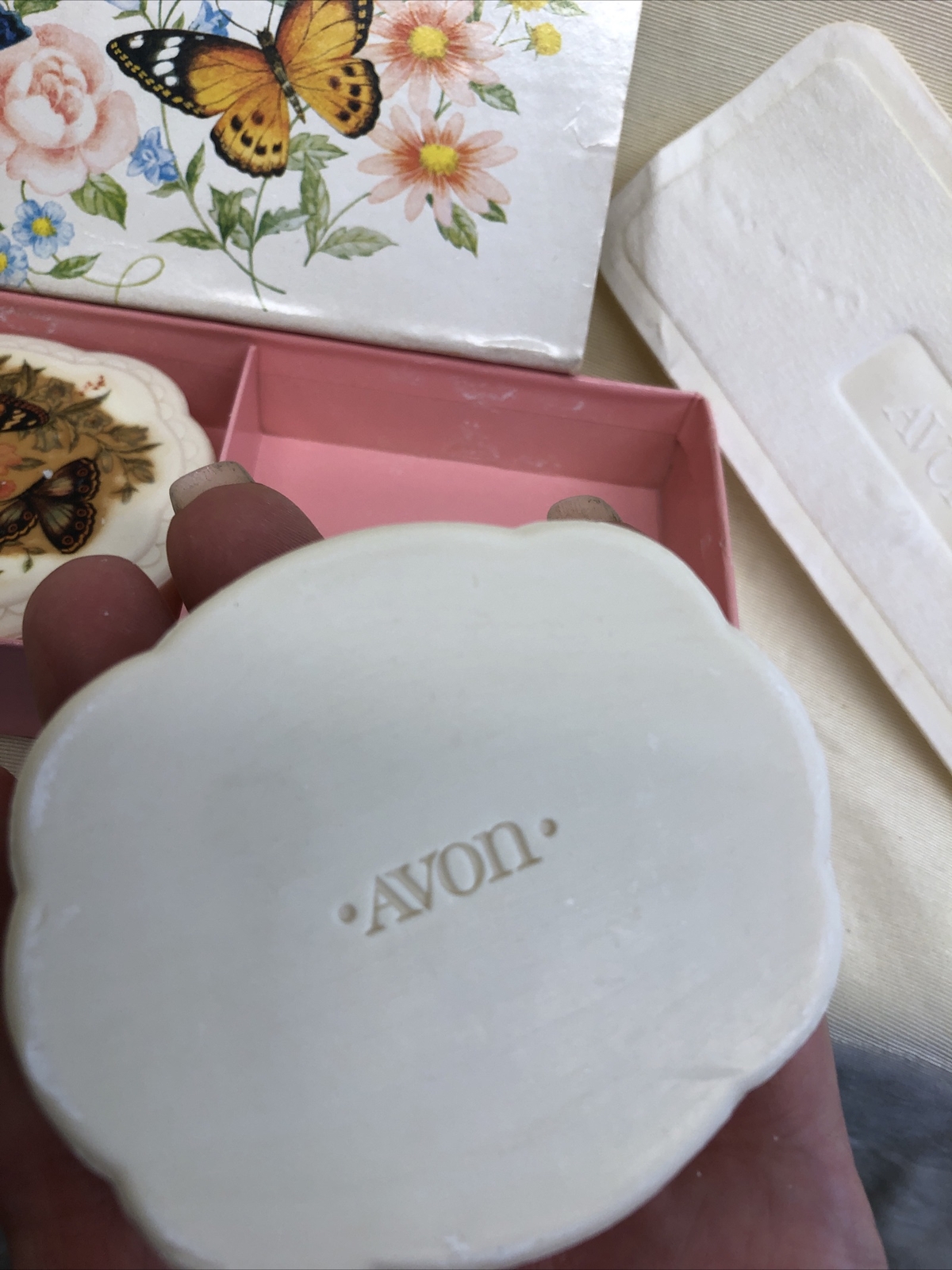 avon vintage butterflies and blossoms guest soaps