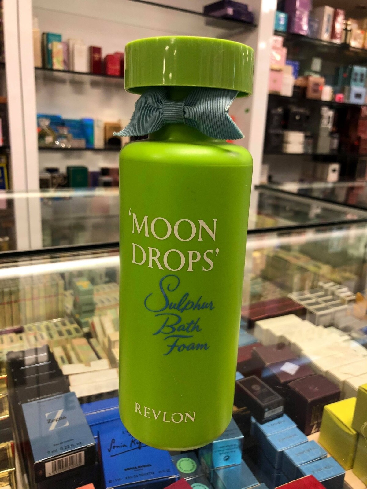 Moon Drops Sulphur Bath Foam by REVLON 16 oz
