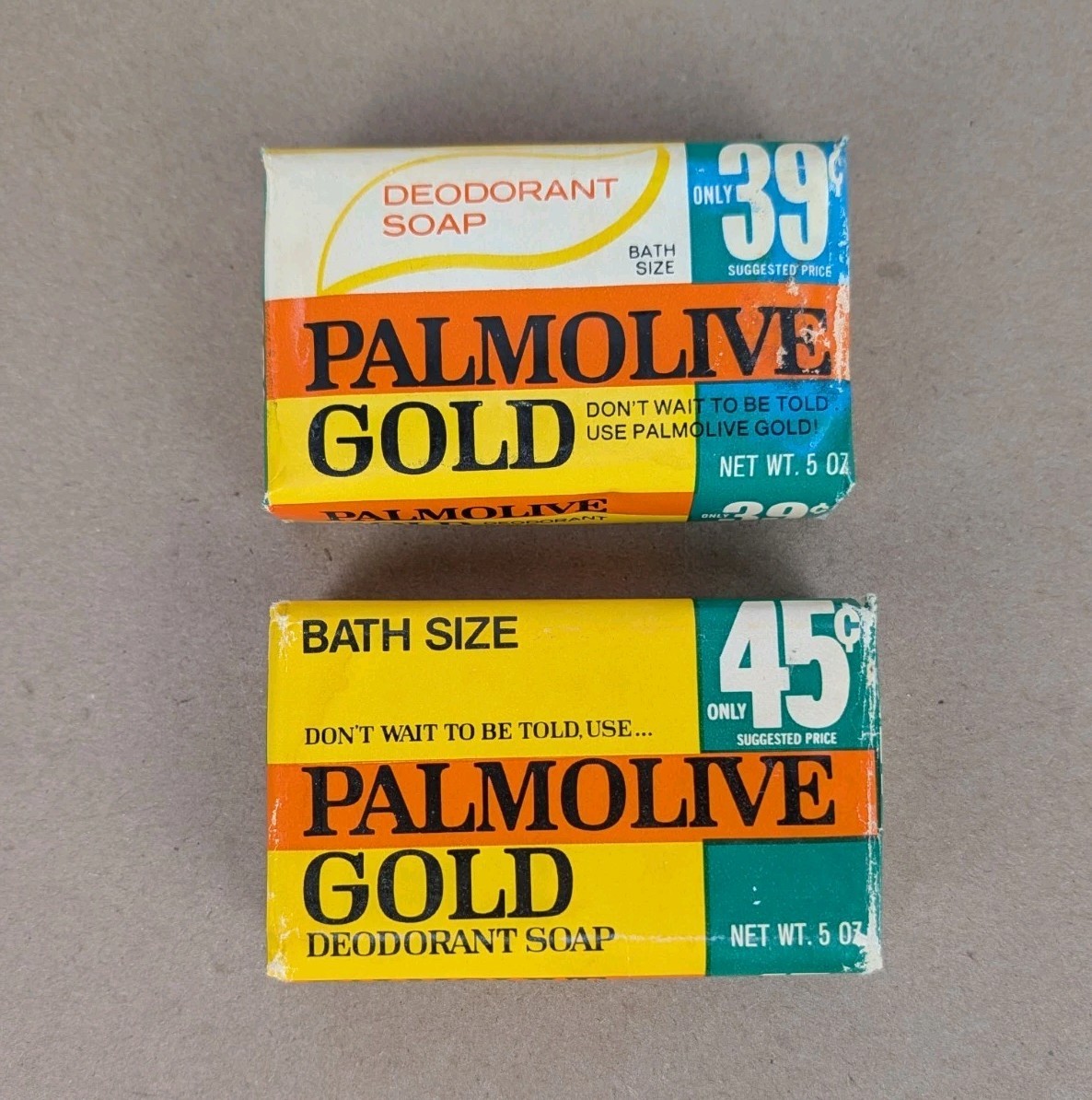 Vintage 70s Palmolive GOLD Deodorant Soap 2 Large Bars 5oz Made in USA Bath Size