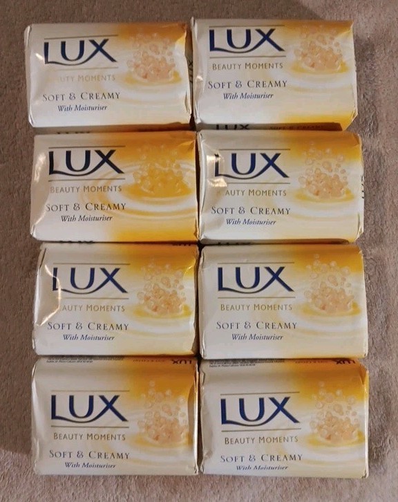 Lux Body Bar Soap 4.4oz/125 Soft & Creamy With Moisturizer Lot of 8