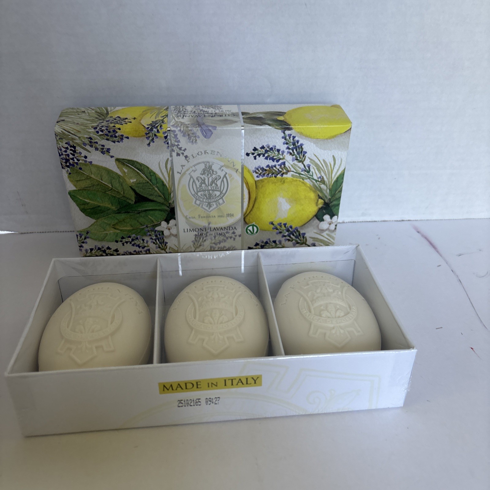 NIB 3 La Florentina Soap Set Lemon Lavender Made in Italy 3 X 5.3 Oz Gift box