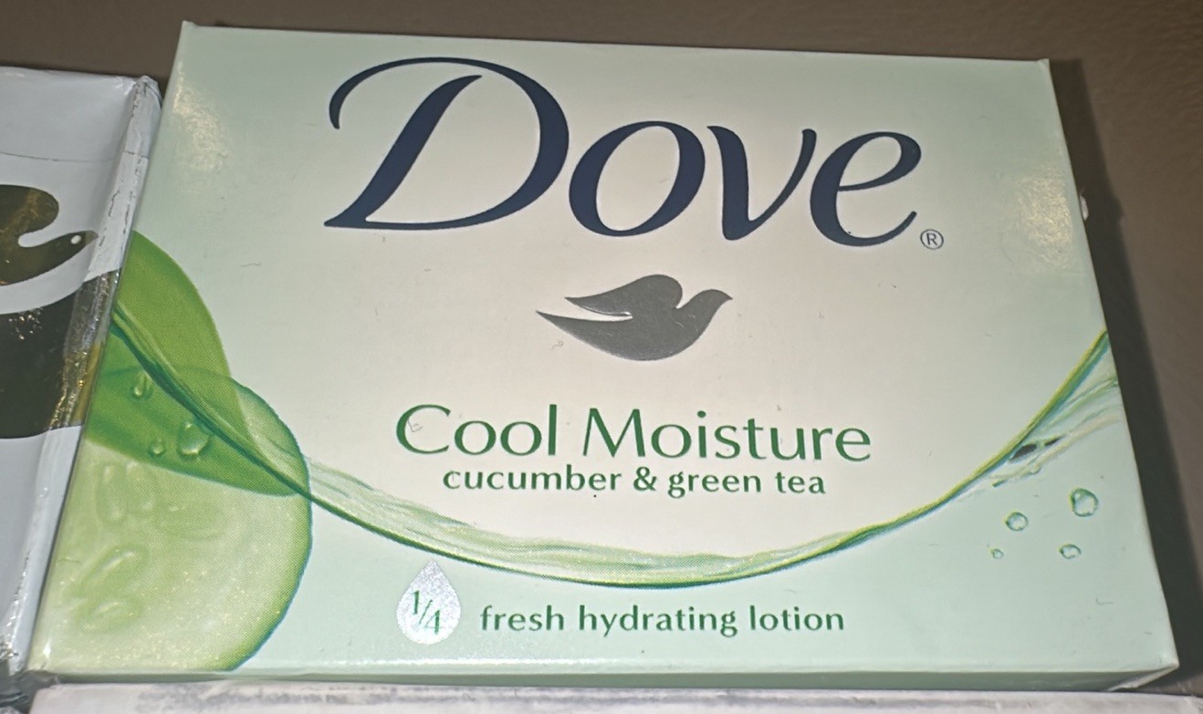 Vtg Mixed Dove Bars, 2-White, 1-Cucumber & Green Tea, And 1-White Beauty Bar-NOS