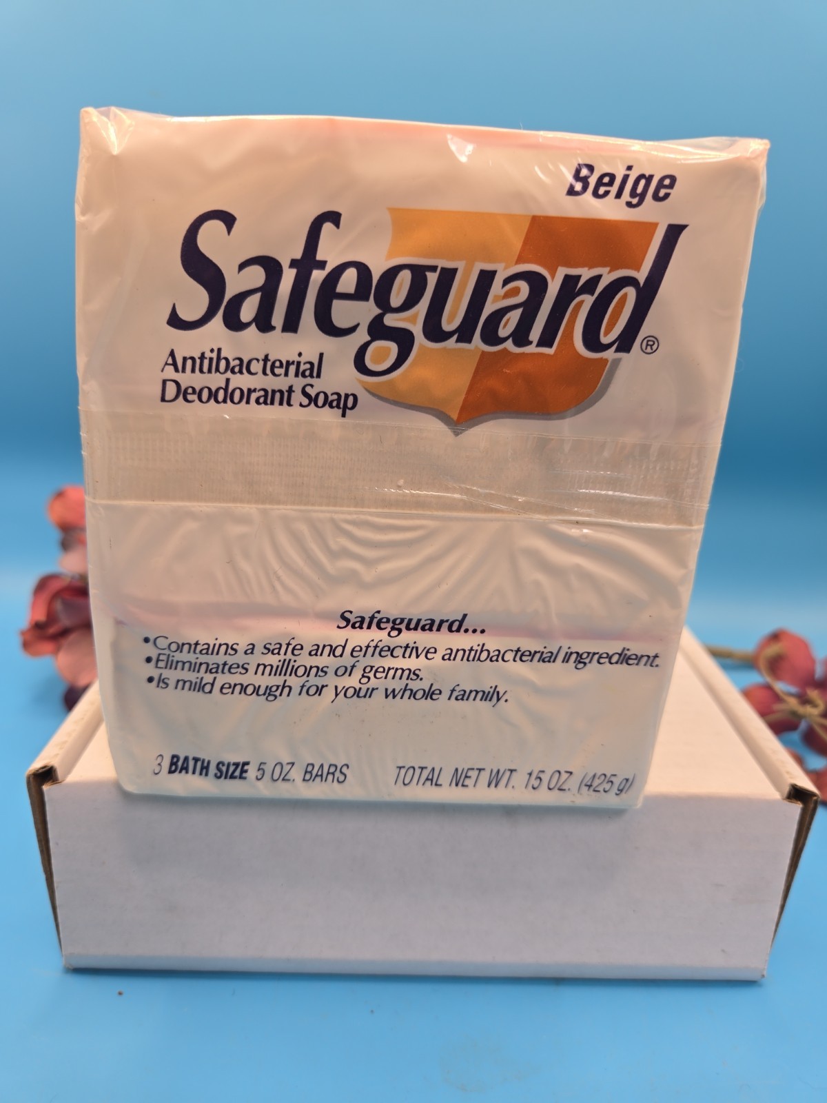 VTG Safeguard Beige Antibacterial Bar Soap 3 Pack 5 Oz Bath Size