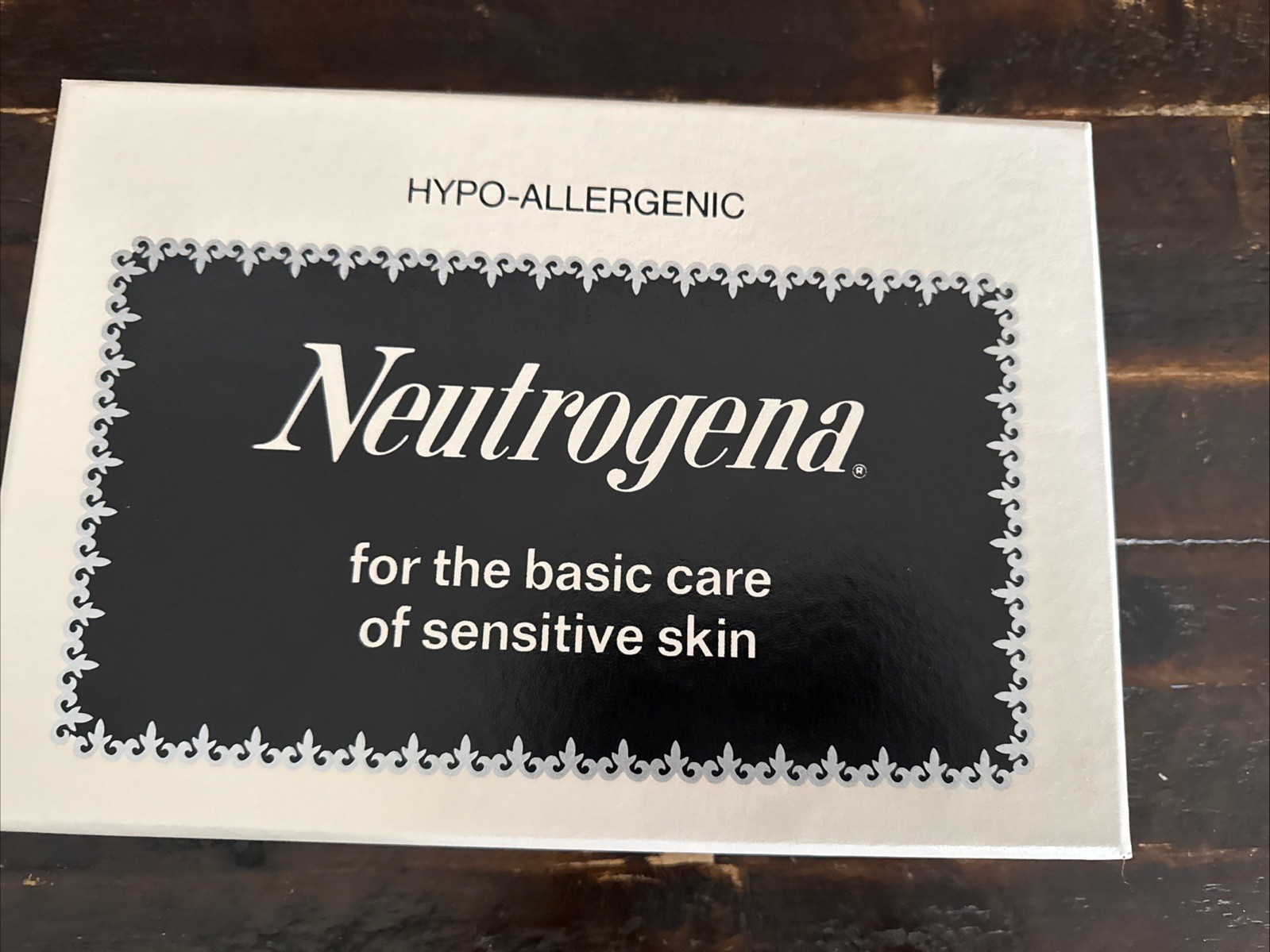 Vtg Neutrogena Soaps Set Of 7 NOS 1976 HTF Advertising Collectible Movie Prop