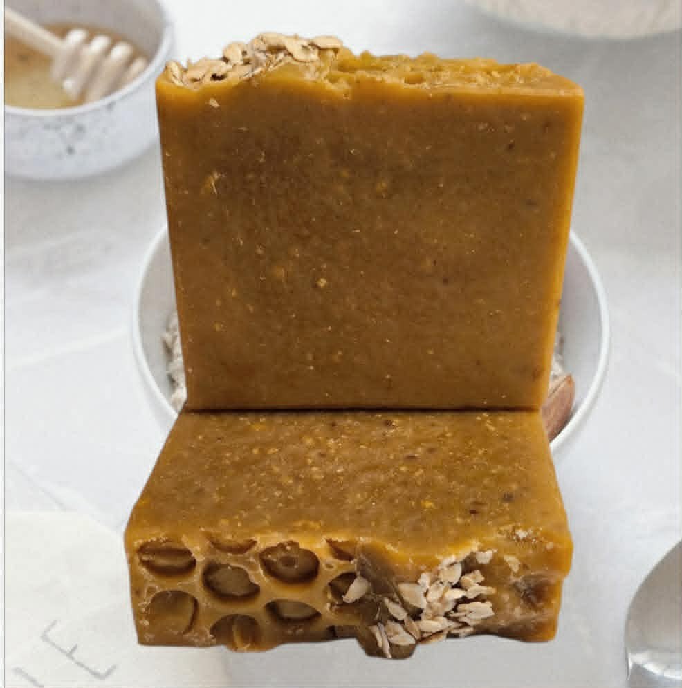 Oatmeal Goat Milk & Honey Beauty Bar Soap w/ Kojic Acid & Niacinamide B3 Scented