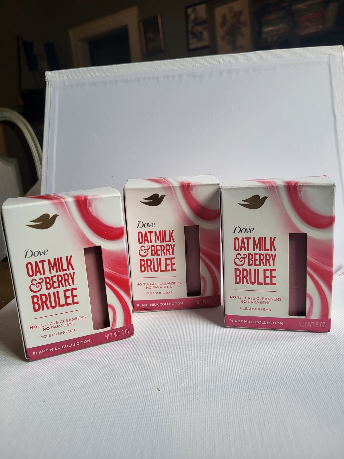 Dove Oat Milk Berry Brulee Plant Milk Bar Cleansing Soap 5 OZ Lot Of 3. 1Z