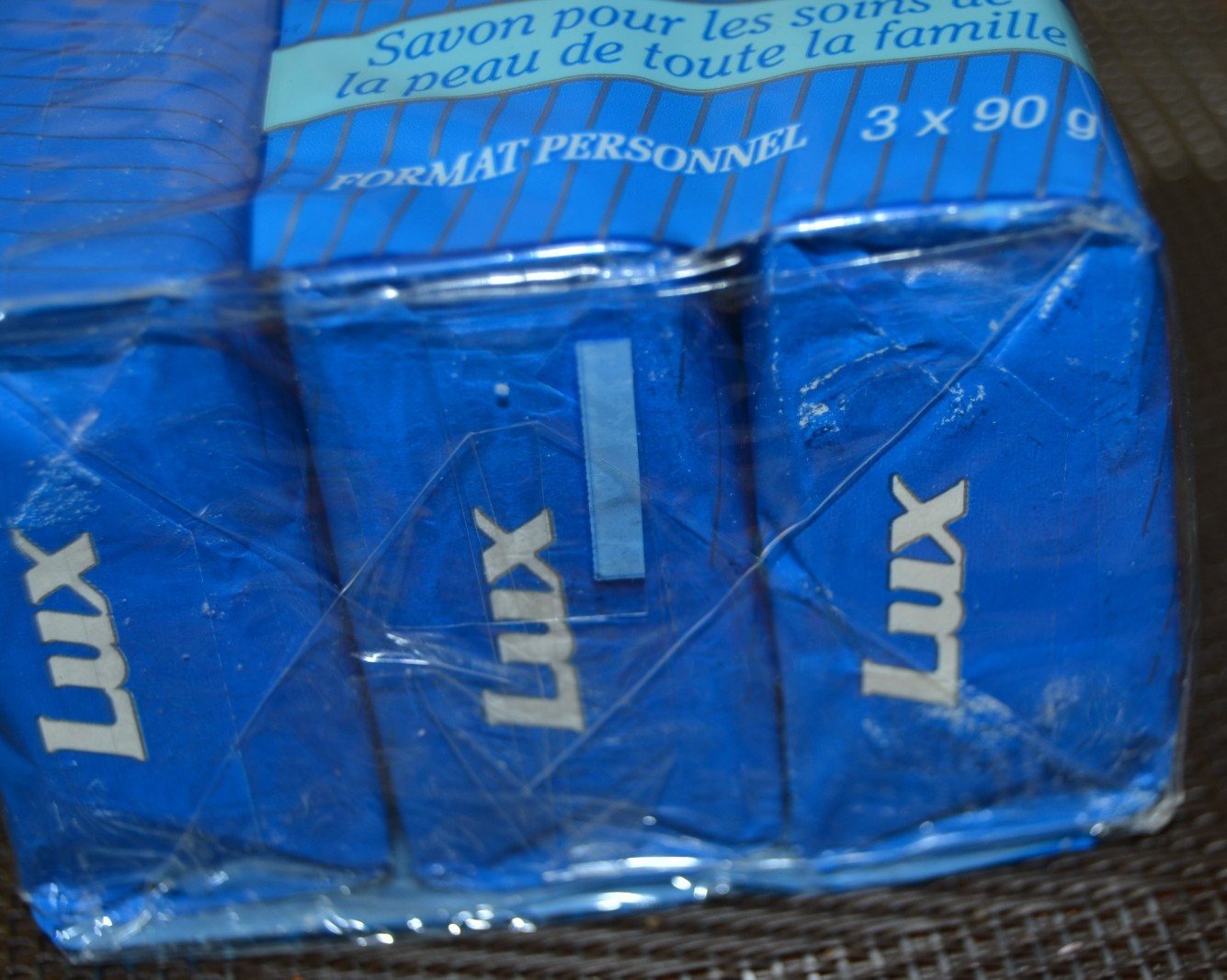 Vtg LUX Soap 90g 6 Bars White Unilever Canada Blue Stripe Paper Wrap NOS 2 x 3